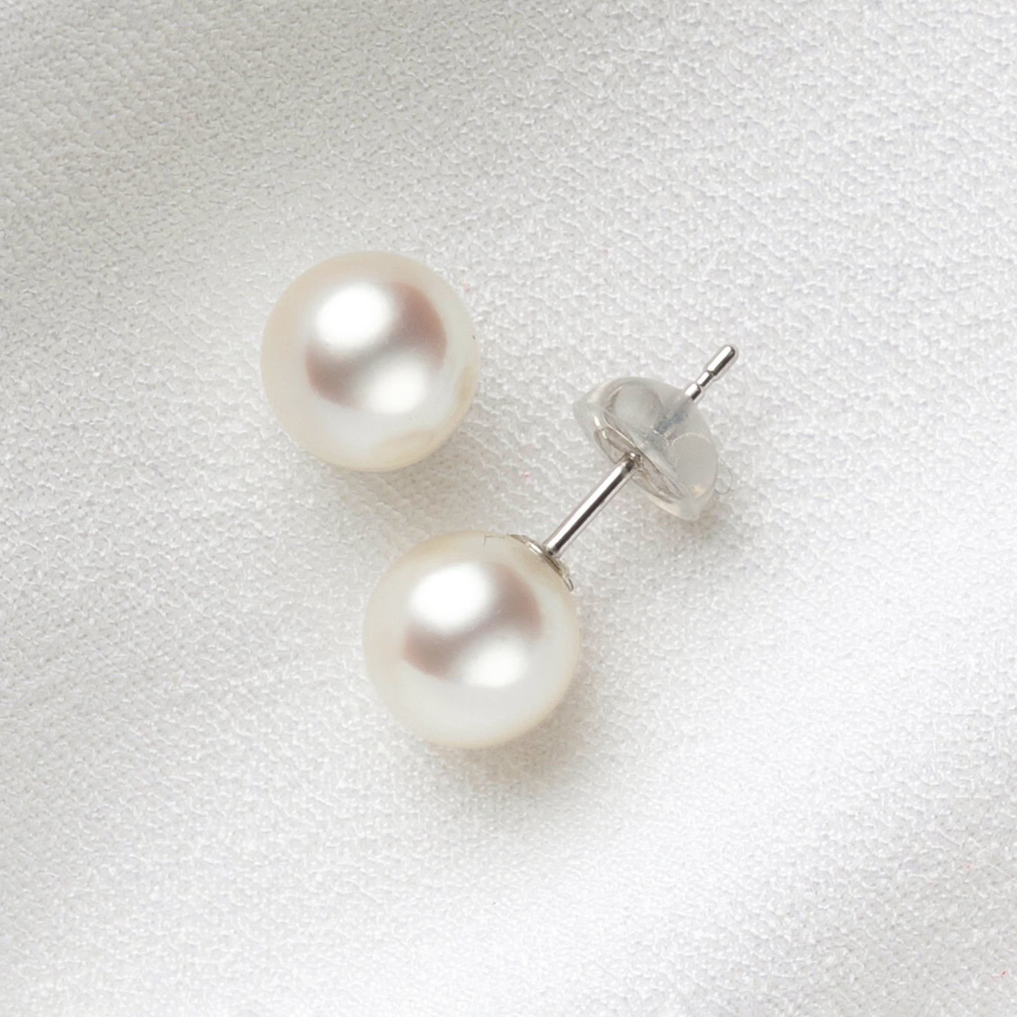 【限定6点】パール ピアス(アコヤ真珠/7mm/京セラ認証フォーマルパール/真珠鑑別鑑定書付)《26A03601》