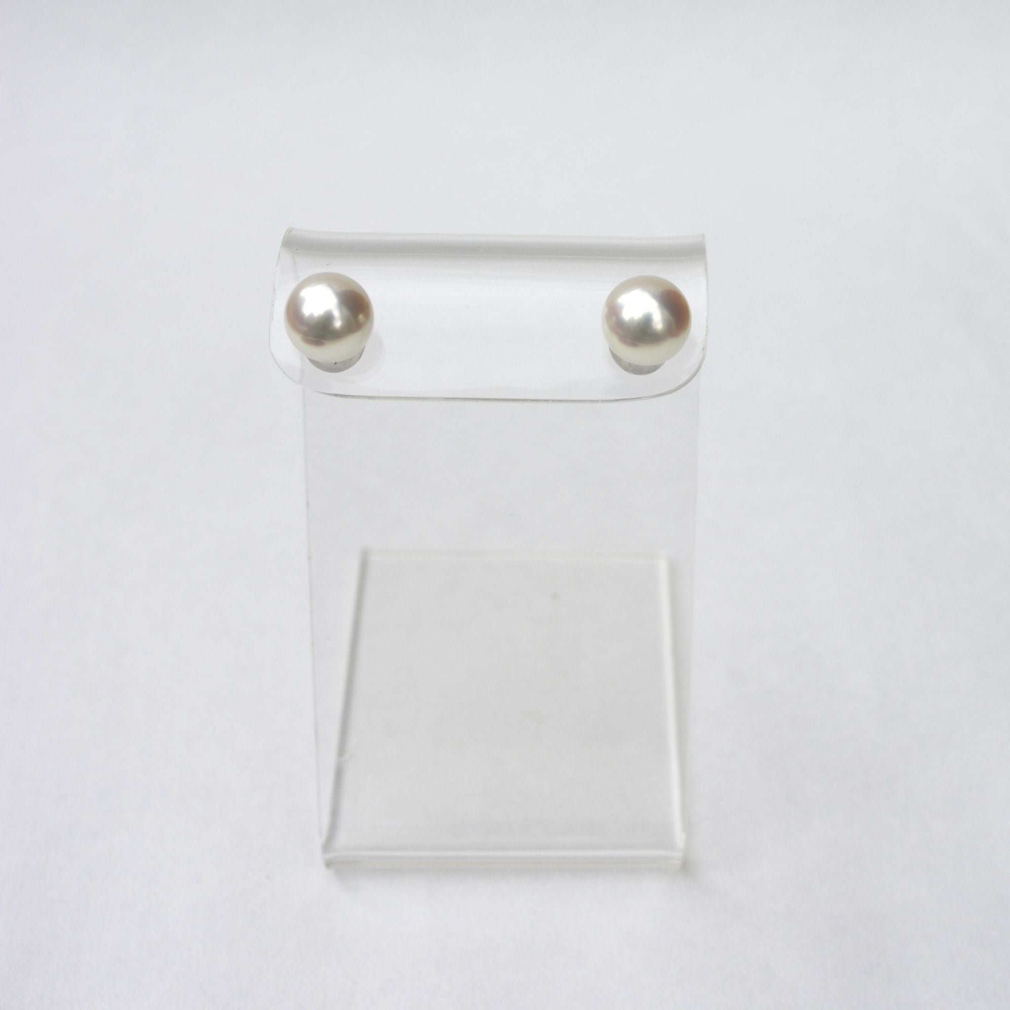 【限定6点】パール ピアス(アコヤ真珠/7.5mm/京セラ認証フォーマルパール/真珠鑑別鑑定書付)《26A03602》