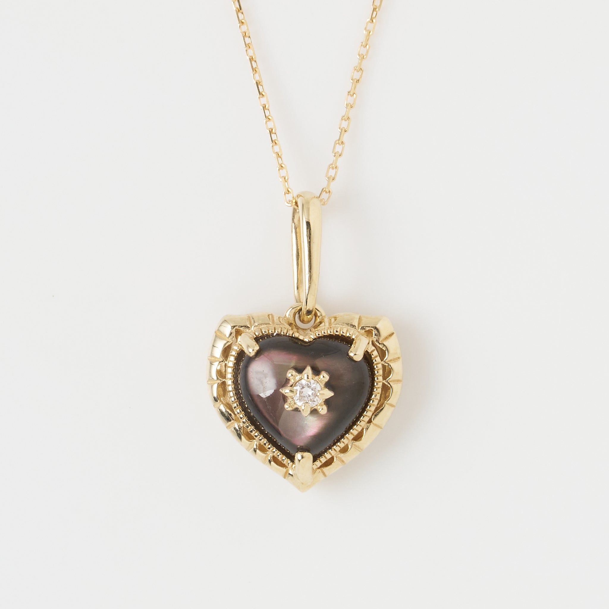 シェル/ダイヤモンド K10ネックレス(ハートモチーフ)《26A03702》