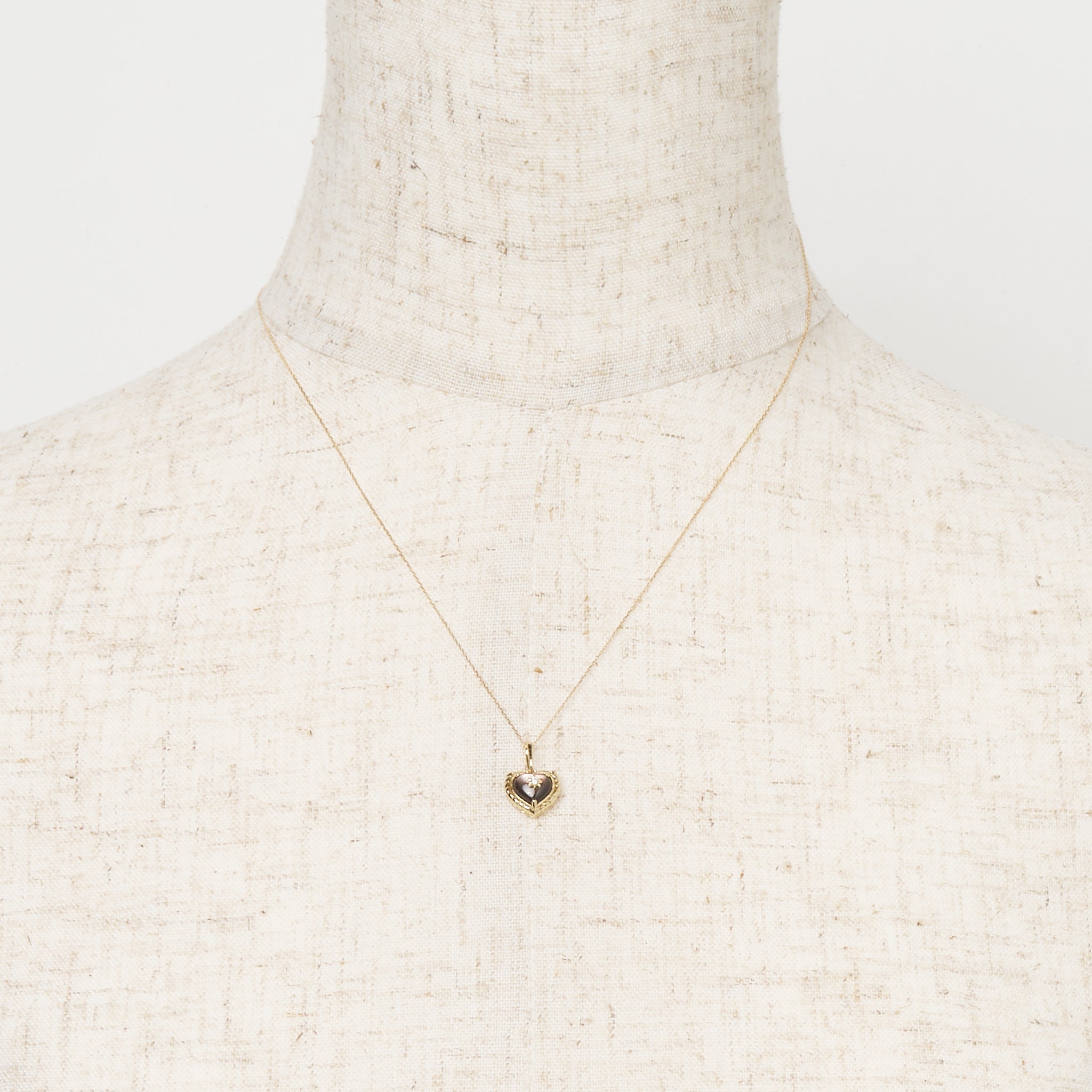 シェル/ダイヤモンド K10ネックレス(ハートモチーフ)《26A03702》