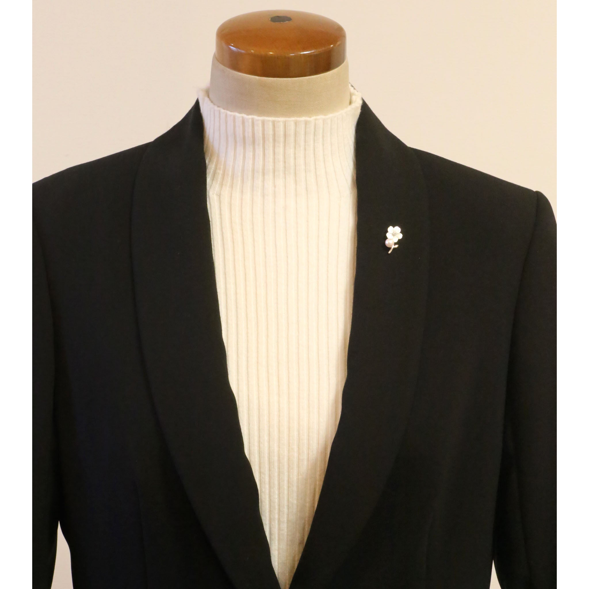 シェル/パール シルバーブローチ(アコヤ真珠/フラワーモチーフ)《26A04805》