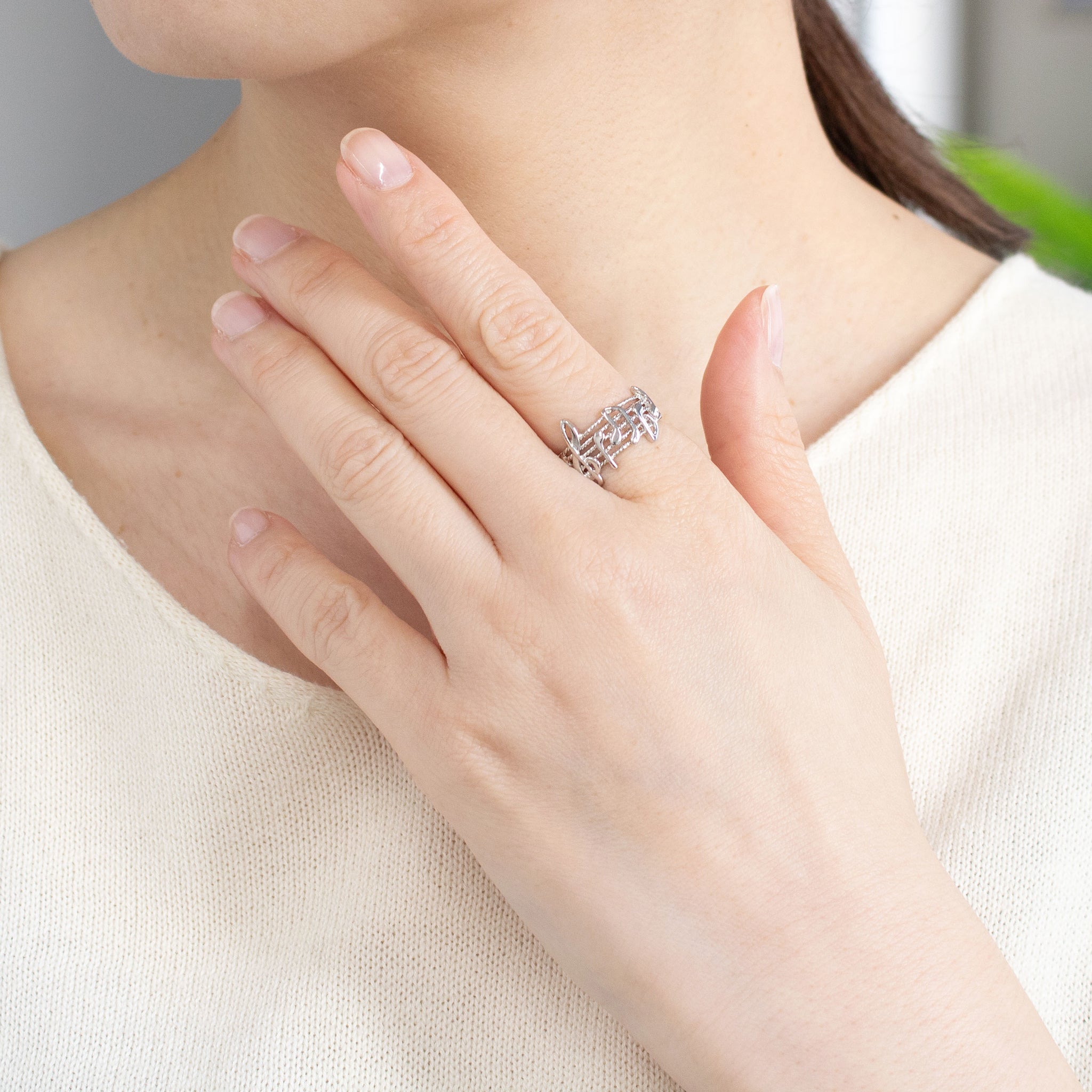 プラチナリング(音符モチーフ)《26C20123》