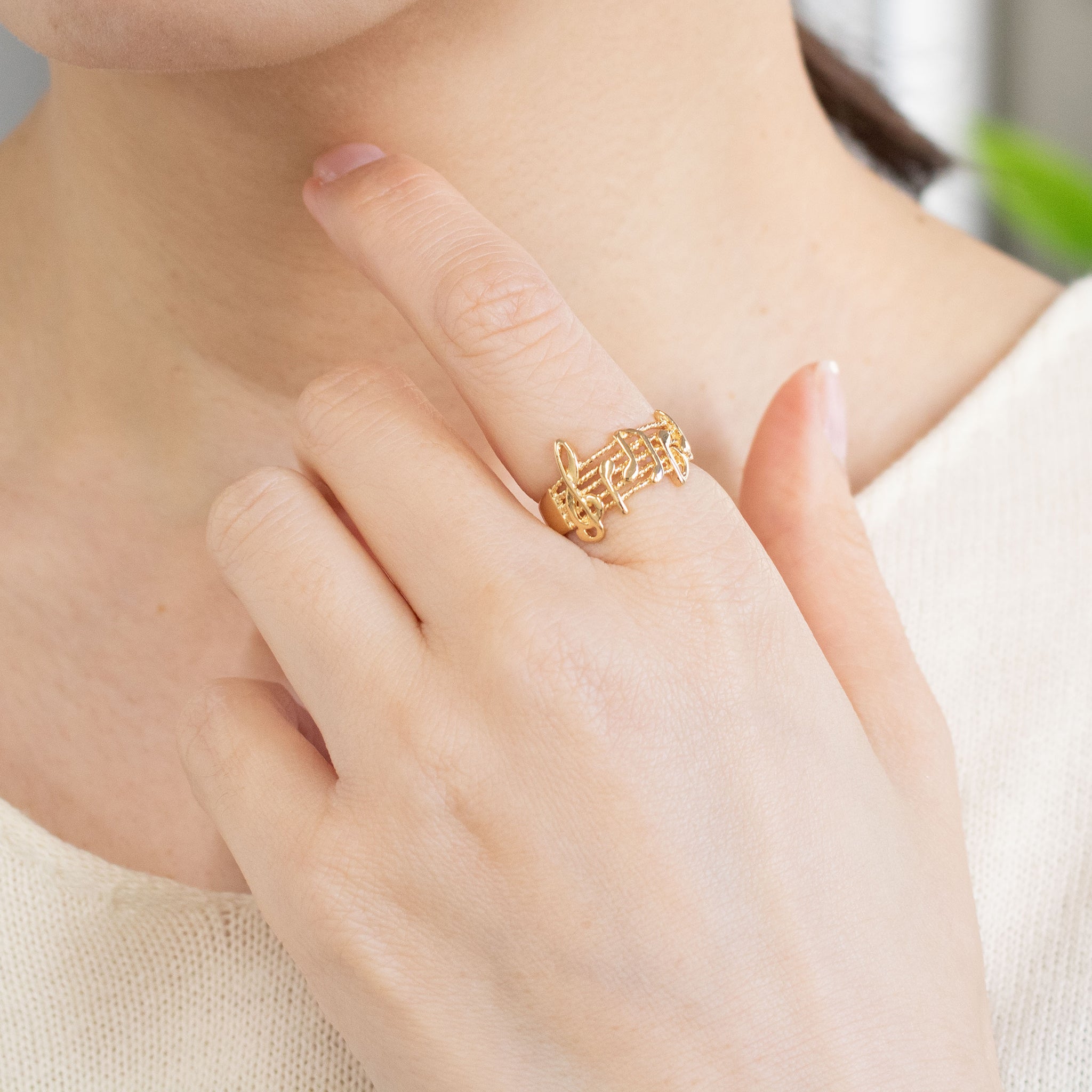 K18リング(音符モチーフ)《26C20124》