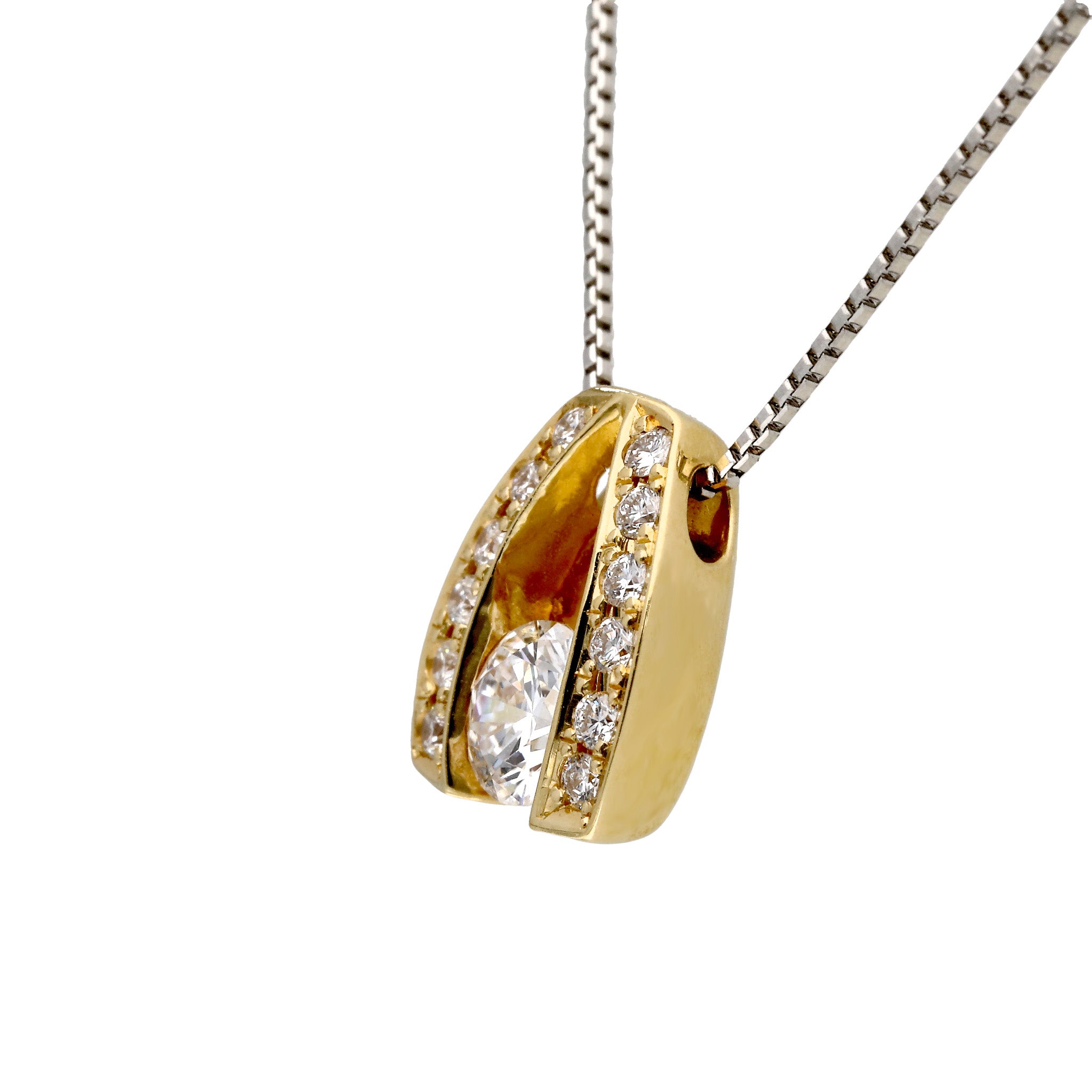 ダイヤモンド プラチナ/K18ネックレス(0.20カラット/Dカラー/SIクラス/EX/コンビカラー/4月誕生石/グレーディングレポート付)《26C30103》