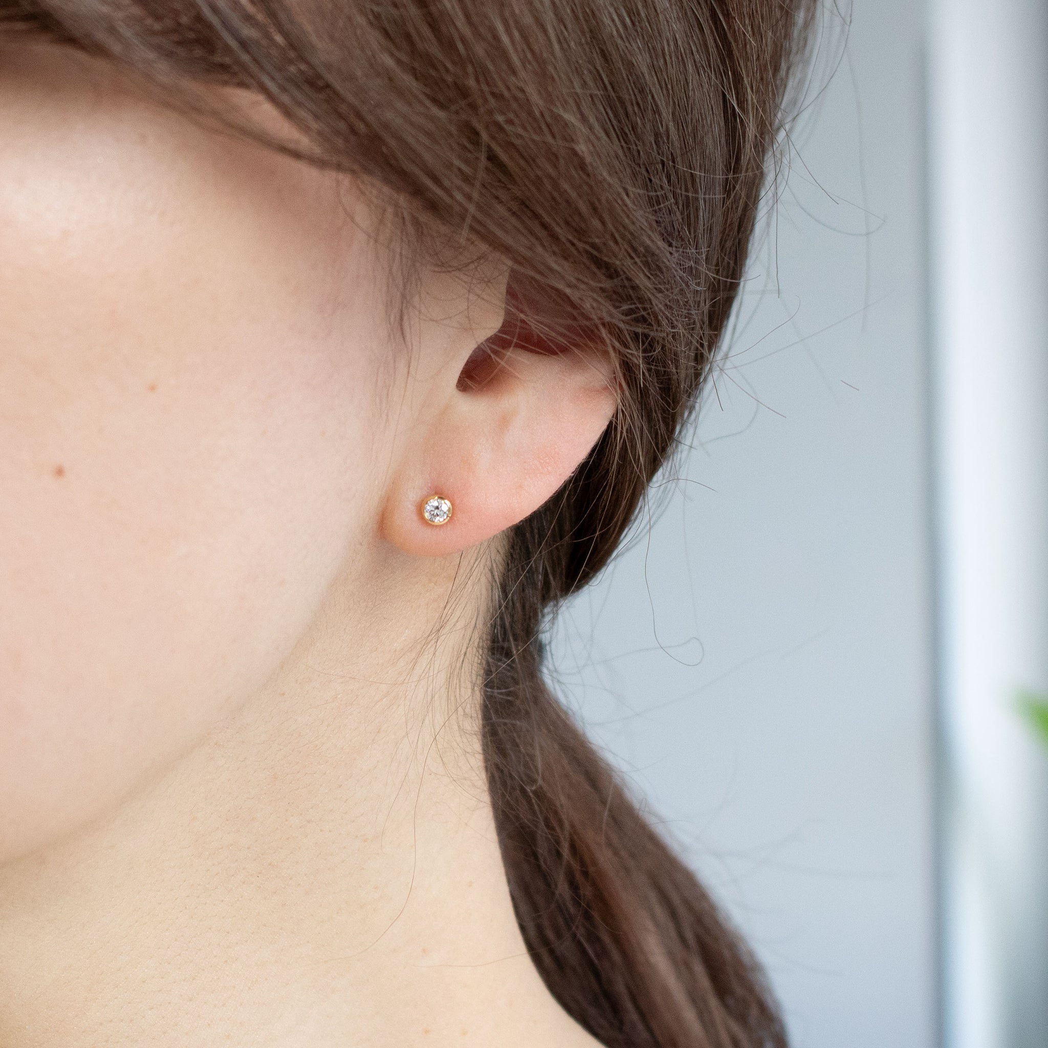 ダイヤモンド K18ピアス(計0.20カラット/Dカラー/SIクラス/3EX/H&C/4月誕生石/グレーディングレポート付)《26C30116》