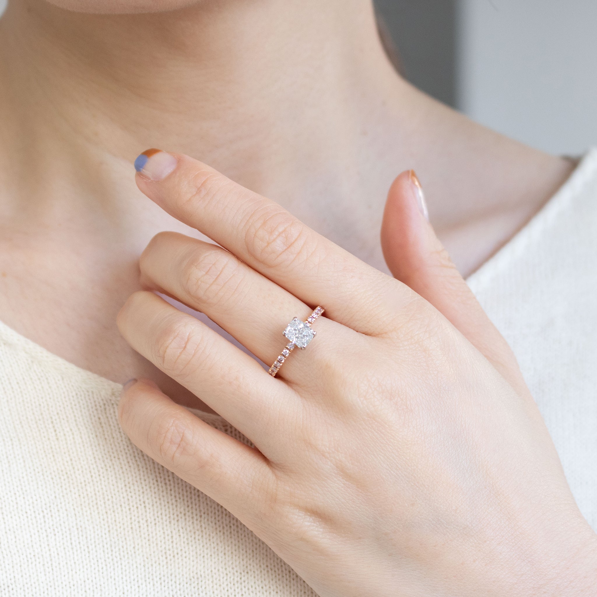 【限定1点】ダイヤモンド/ピンク系ダイヤモンド プラチナ/K18リング(1.01カラット/クッションカット/Dカラー/VVS1/コンビカラー/4月誕生石/グレーディングレポート付)《26C30138》