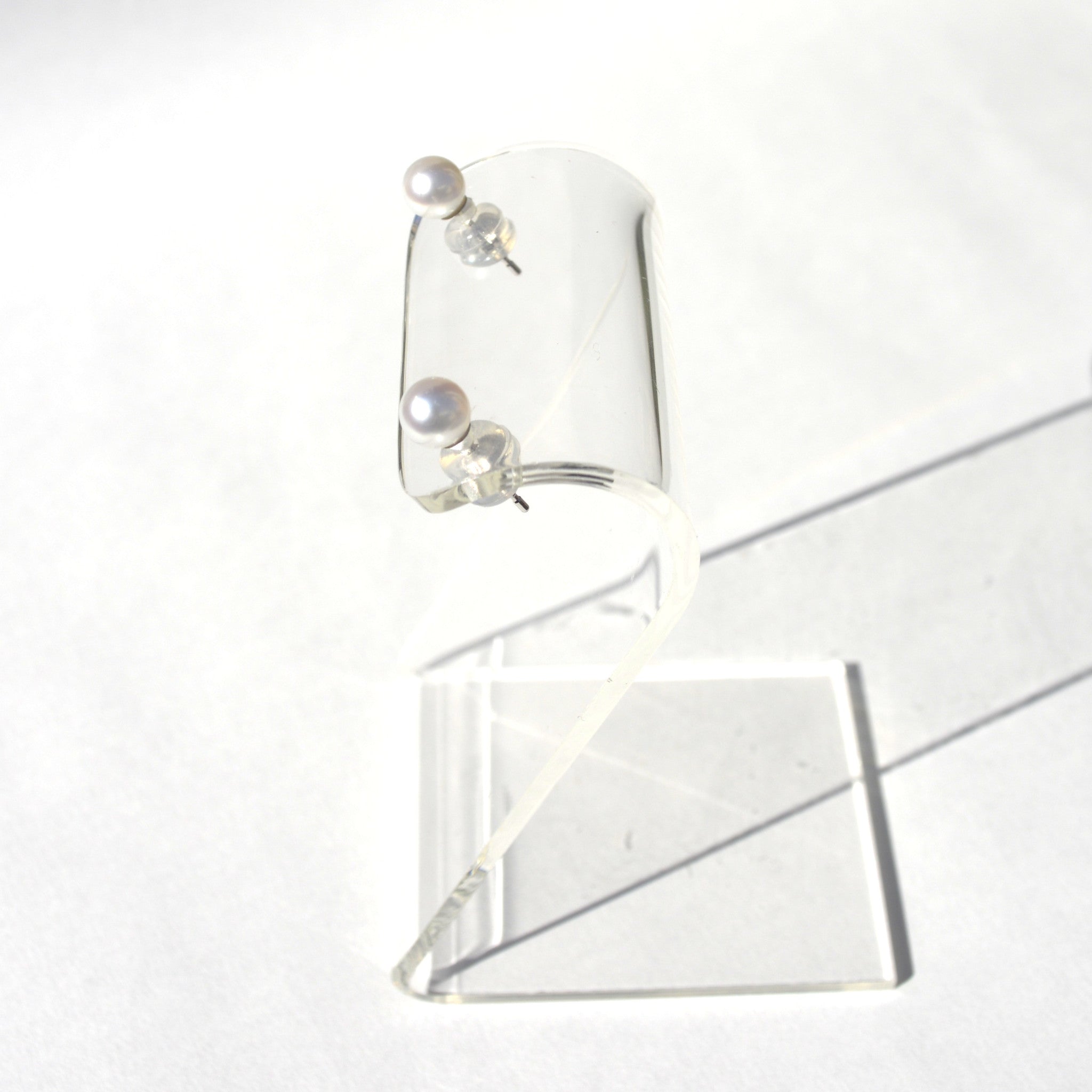 パール K14ピアス(アコヤ真珠/5mm/6月誕生石)《26H00205》
