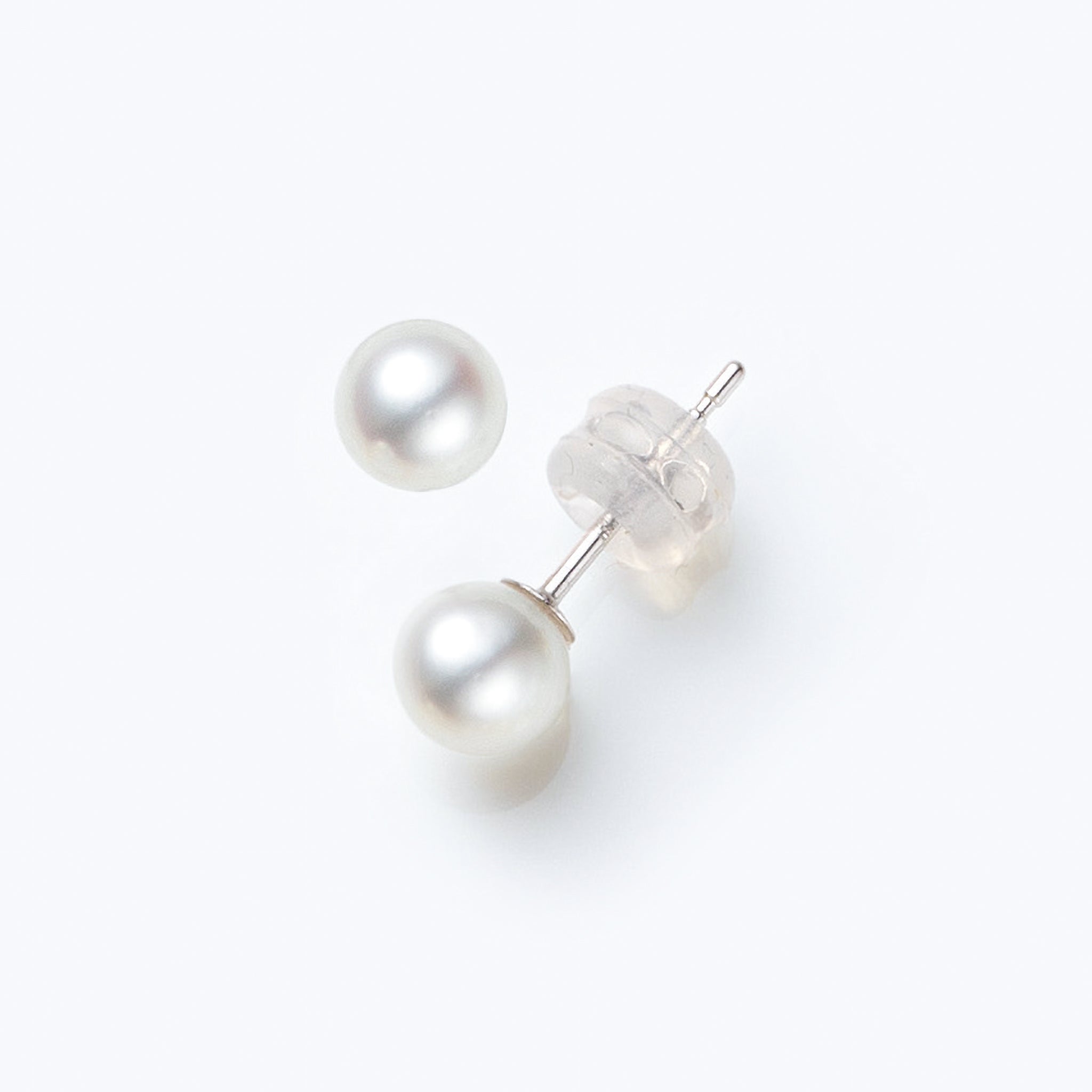 パール K14ピアス(アコヤ真珠/5mm/6月誕生石)《26H00205》