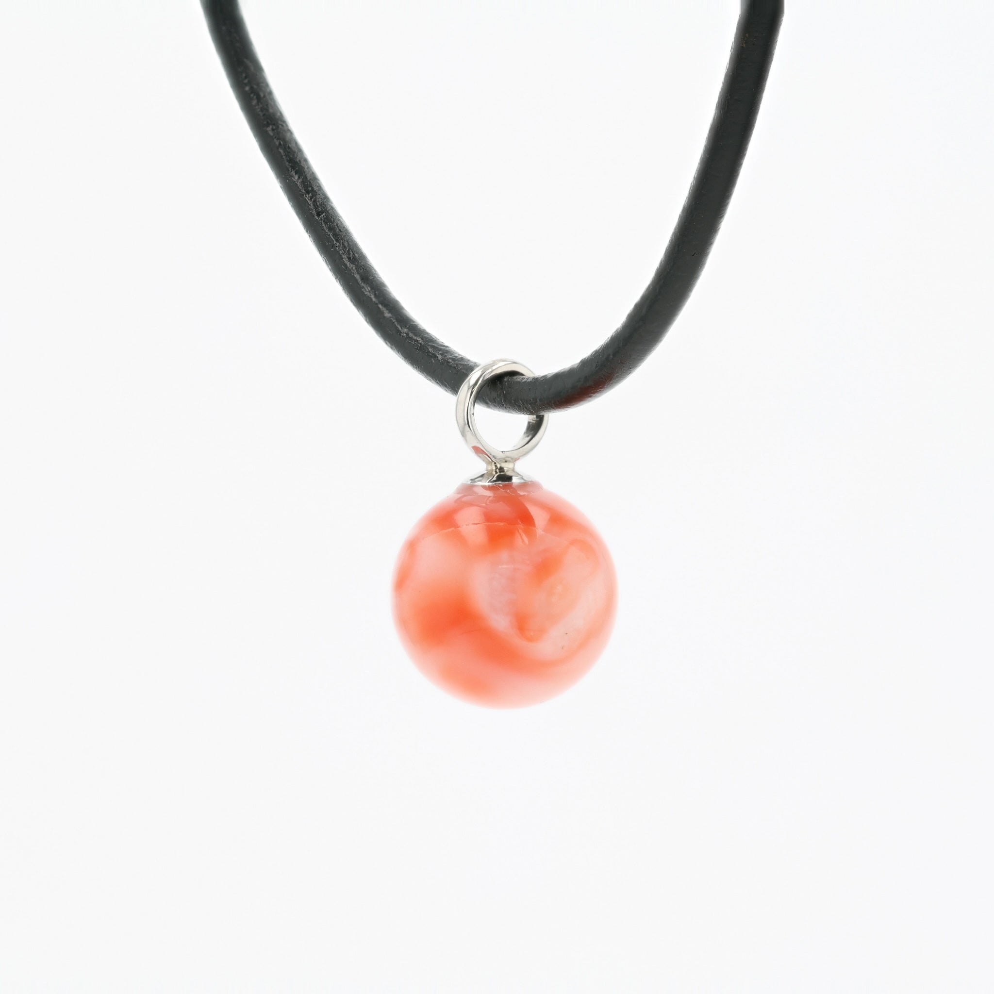 サンゴ プラチナネックレス(12mm/3月誕生石)《26H00904》