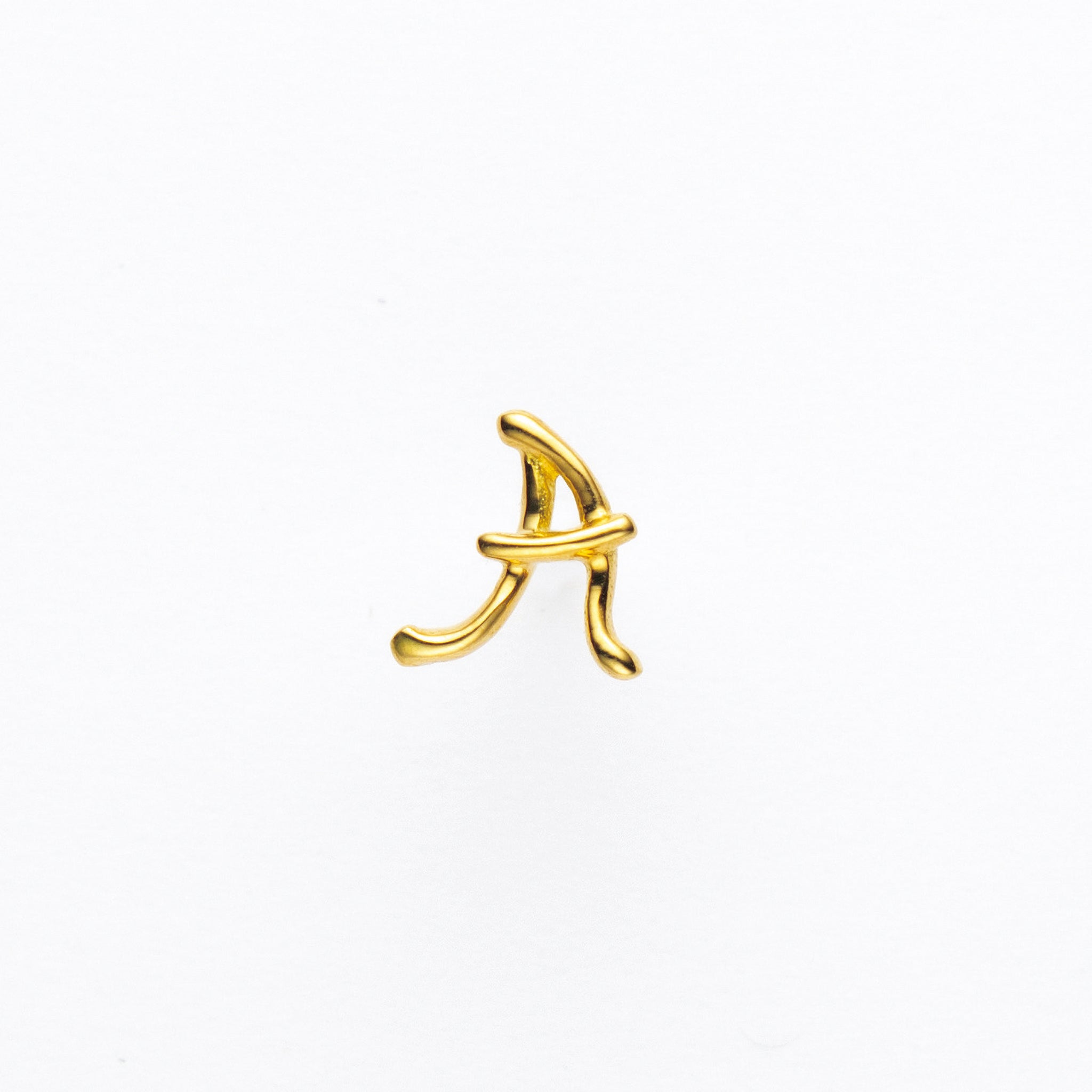 K10ピアス(A・片側)《26H03609-A》