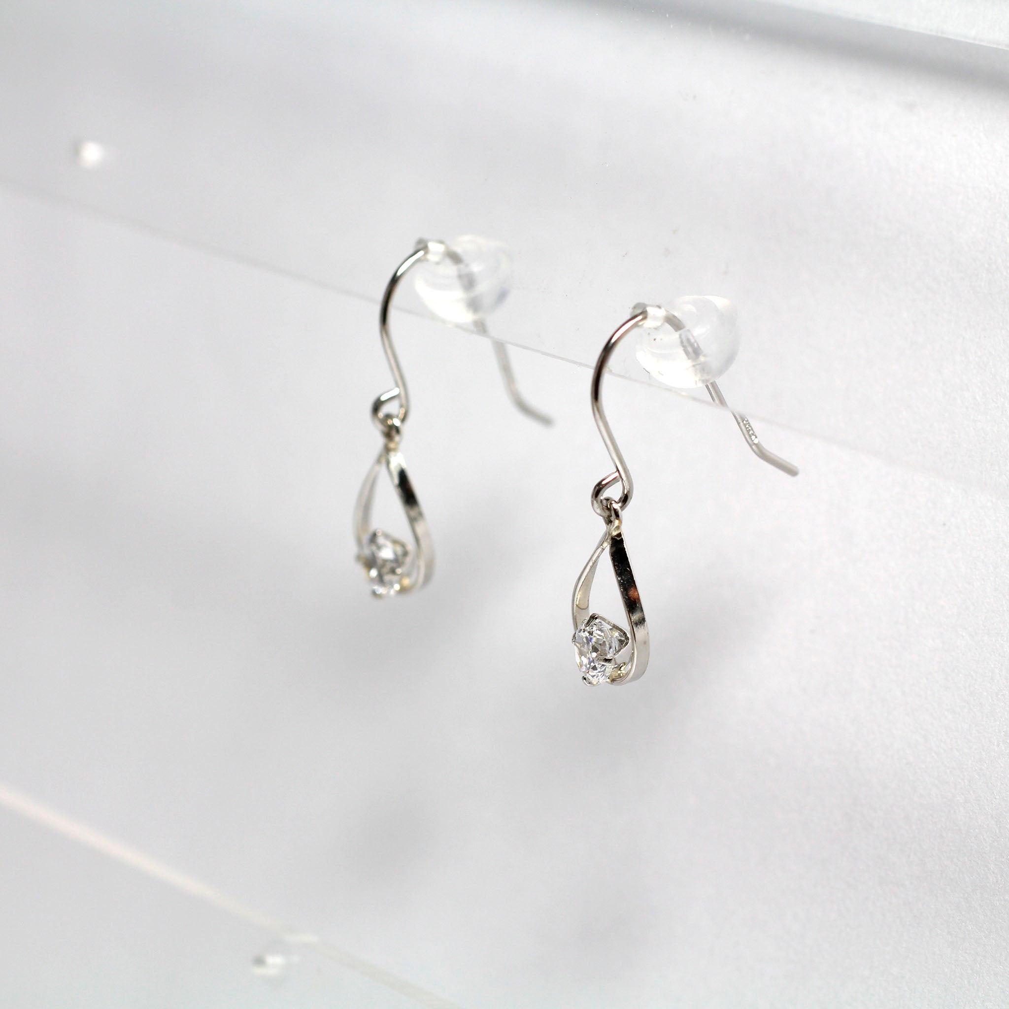 キュービックジルコニアプラチナピアス《26H03809》