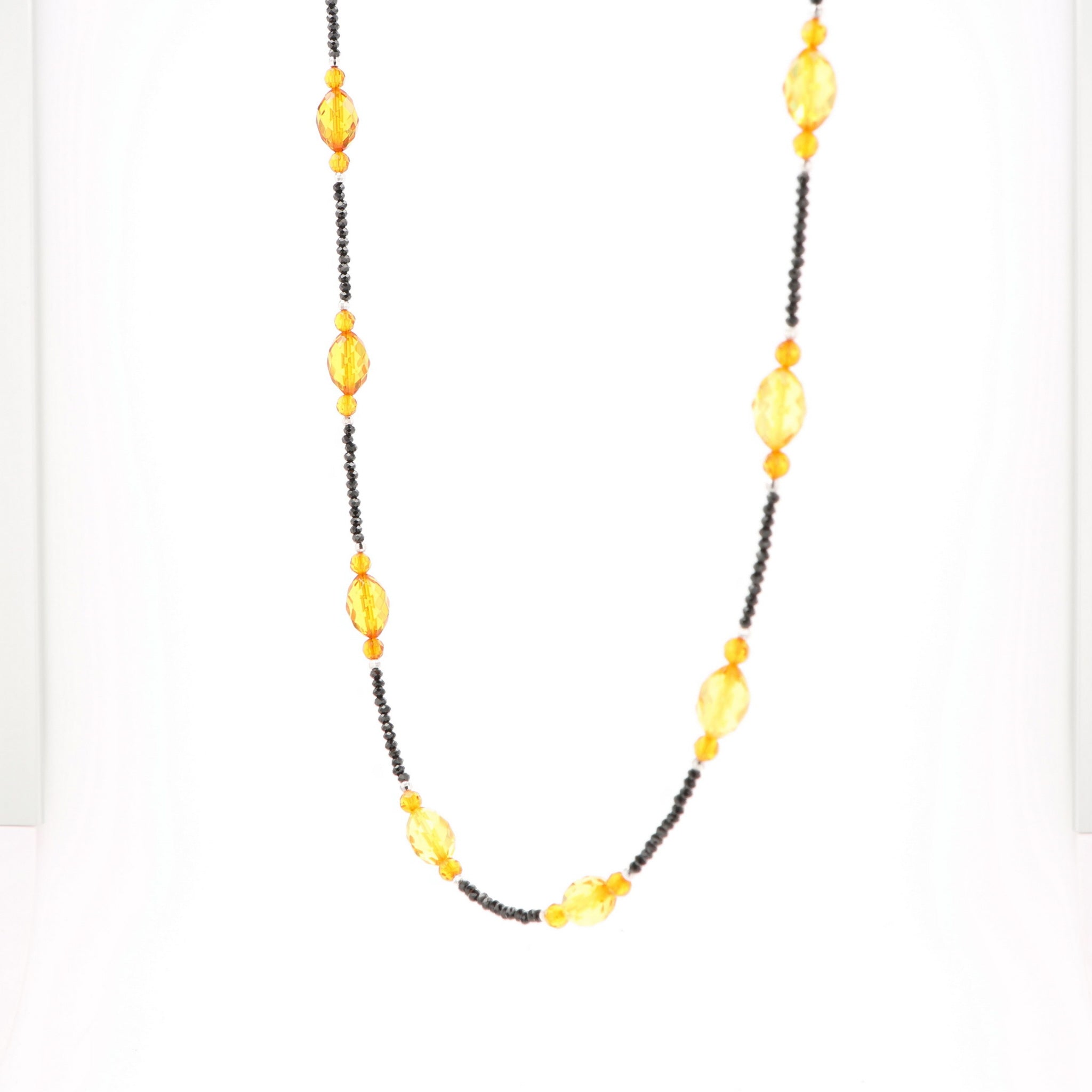 コハク/ブラックスピネル シルバーネックレス(ロング/70cm)《26N01509》