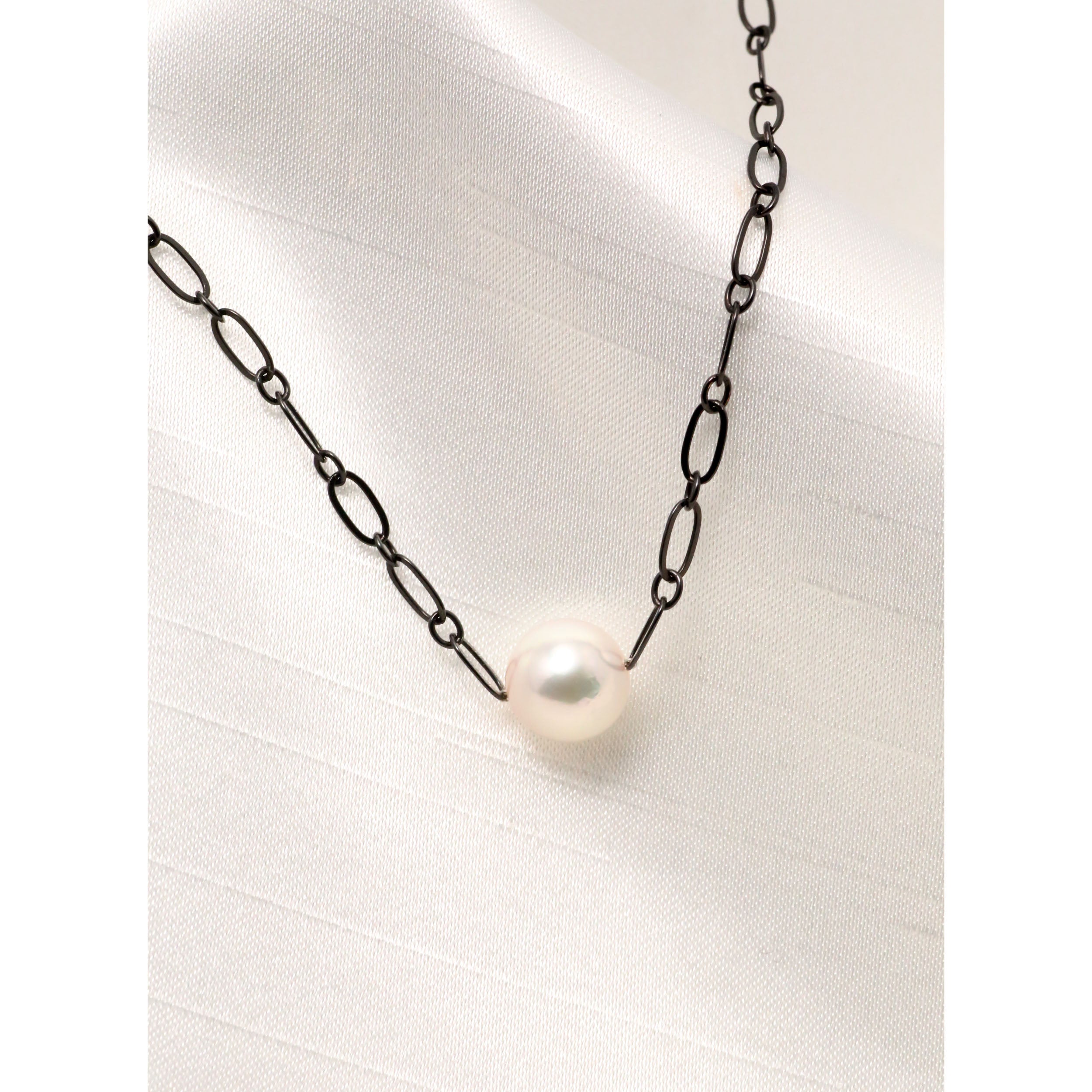 パール シルバーネックレス(アコヤ真珠/8.5mm/6月誕生石)《26N01203》