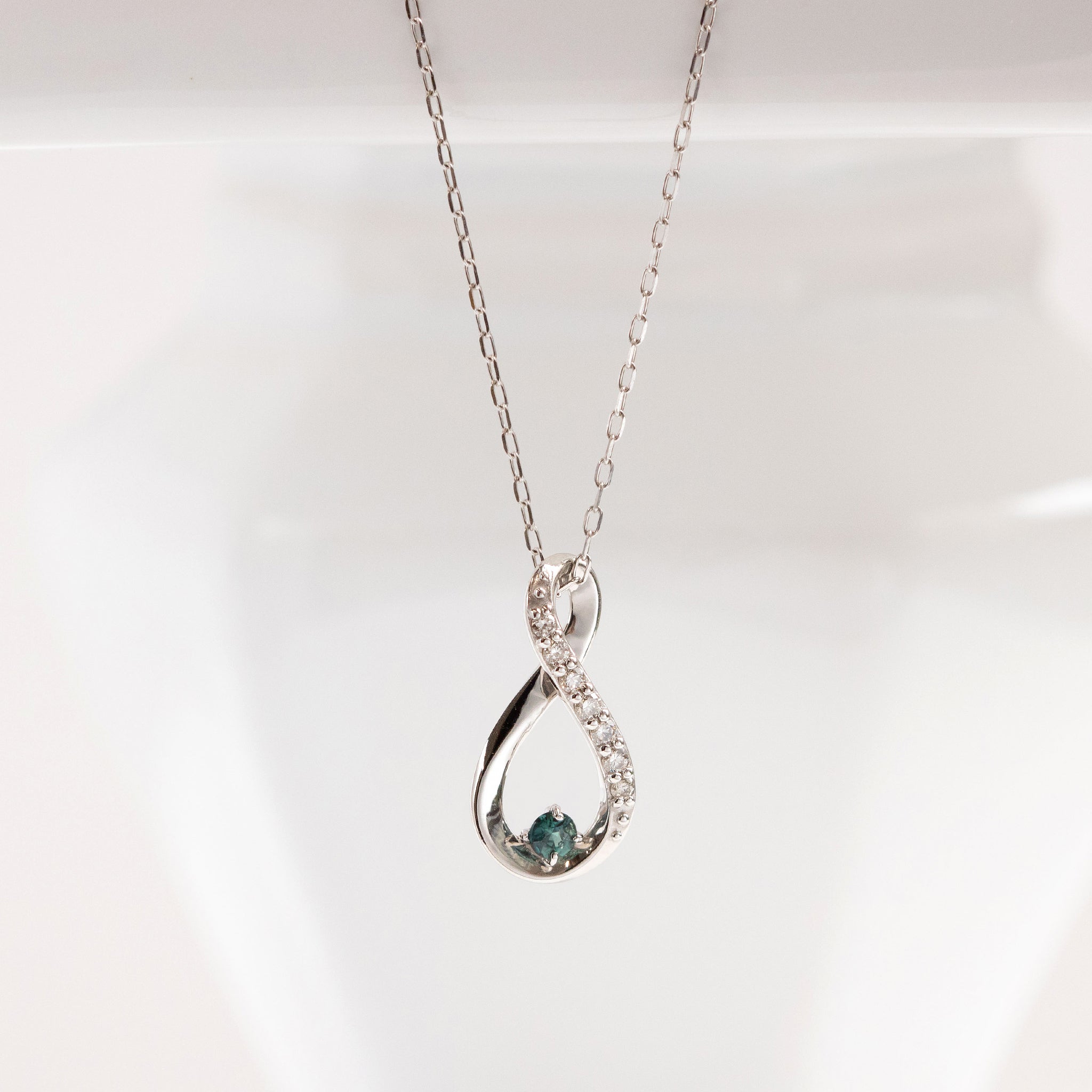 【限定1点】アレキサンドライト/ダイヤモンド プラチナネックレス(6月誕生石)《26T10106》