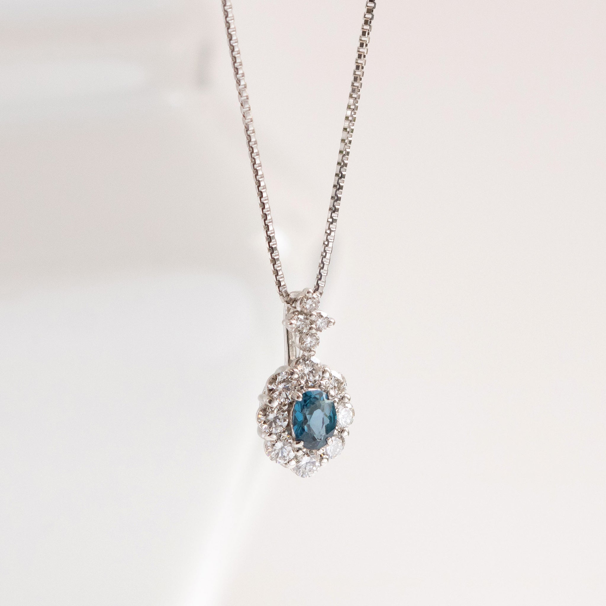 【限定1点】ブルースピネル/ダイヤモンド プラチナネックレス(8月誕生石/鑑別書付)《26T10108》