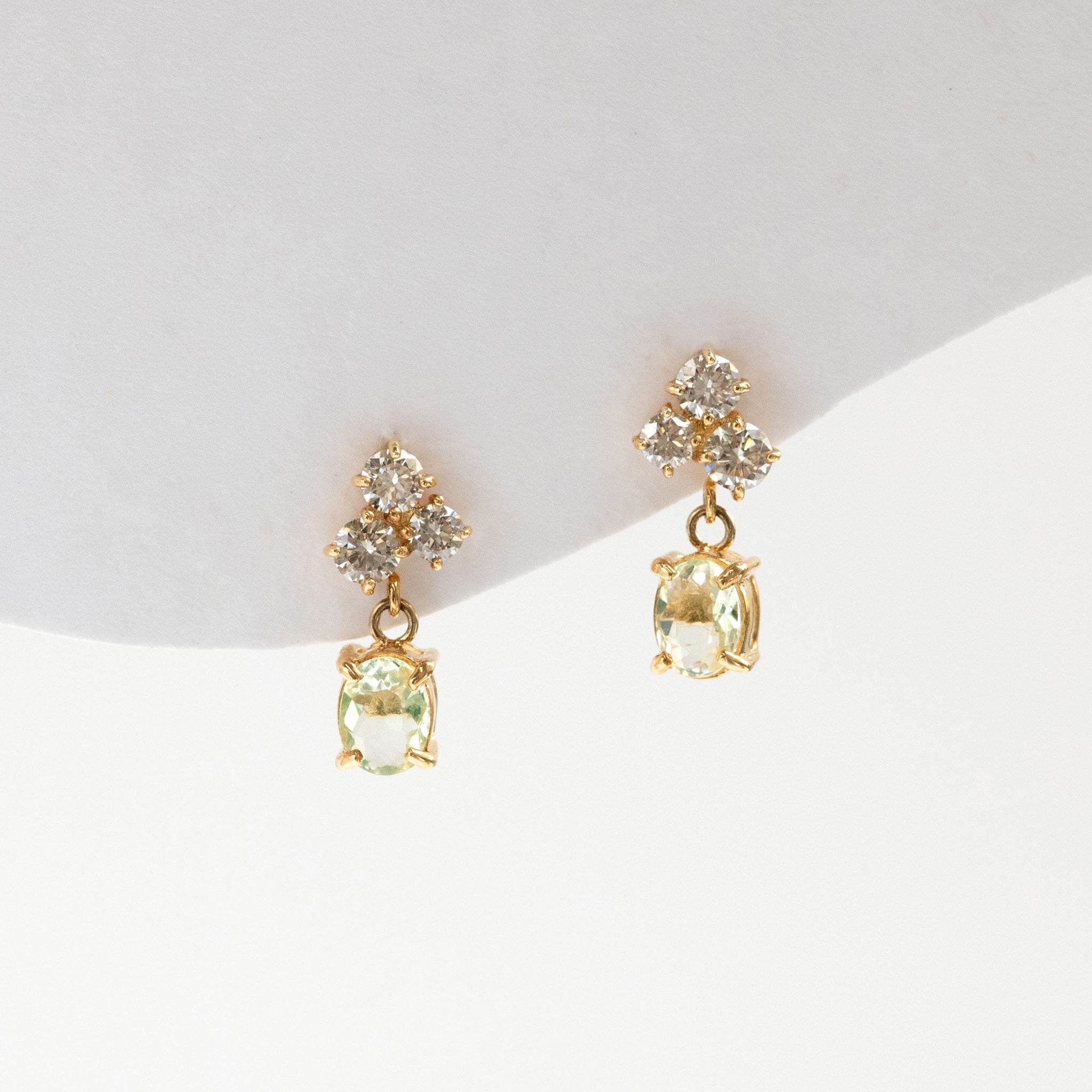 【限定1点】ハイアライトオパール/ダイヤモンド K18ピアス(10月誕生石)《26T10112》