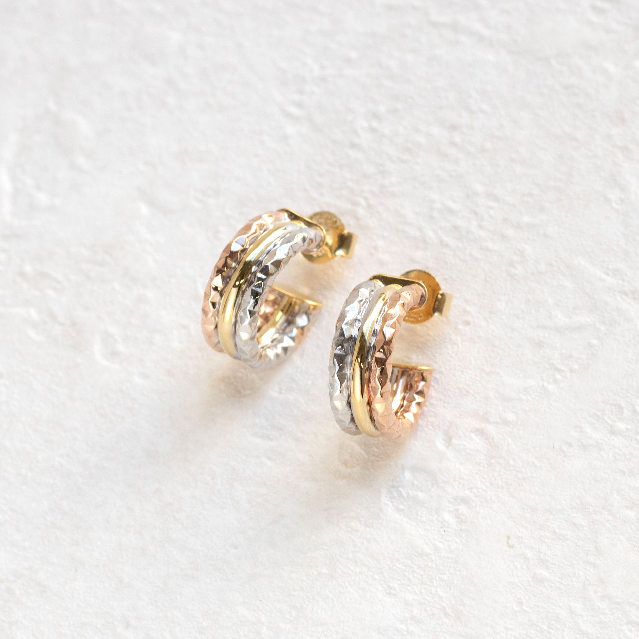 K18ピアス(スリーカラー/イタリア製)《26T10126》