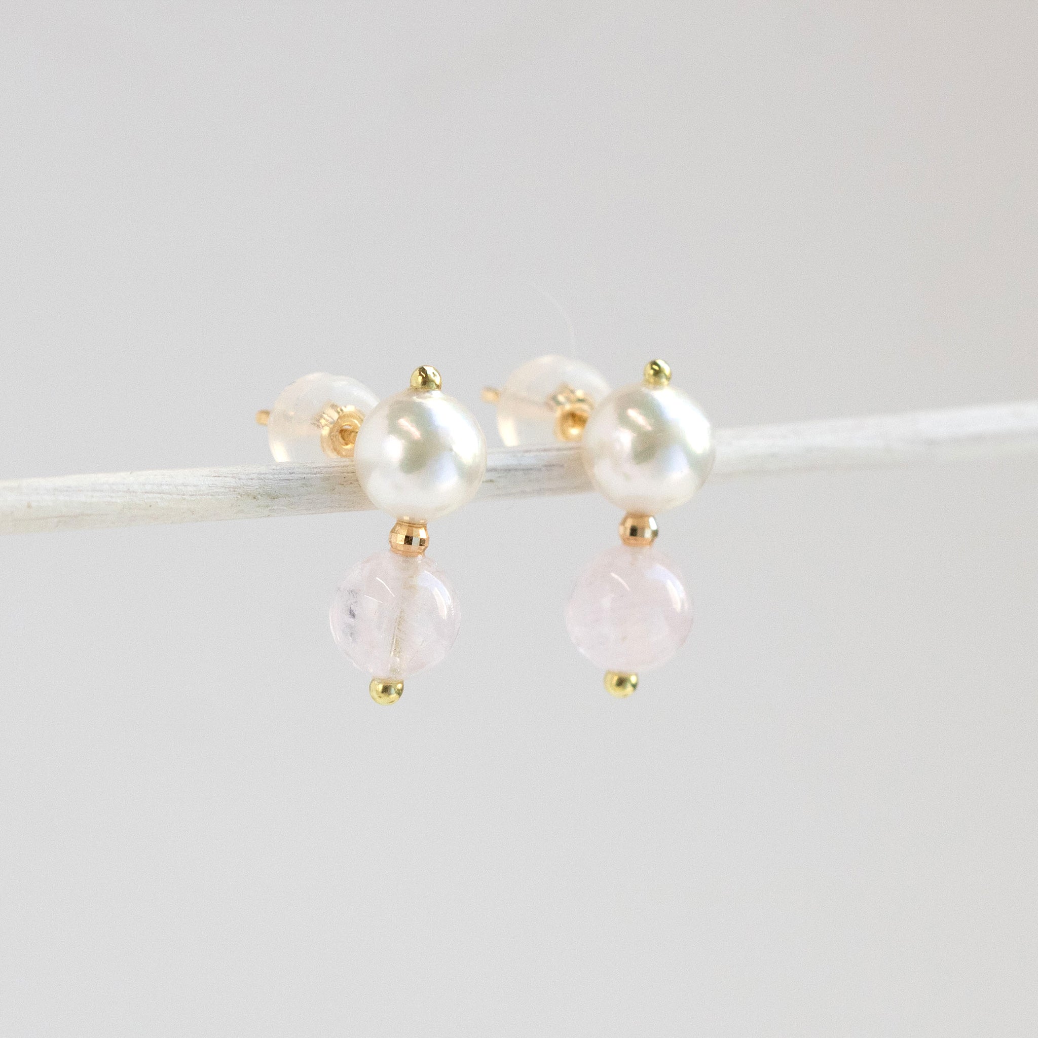 【限定7点】モルガナイト/パール K18ピアス(アコヤ真珠)《26T10141》