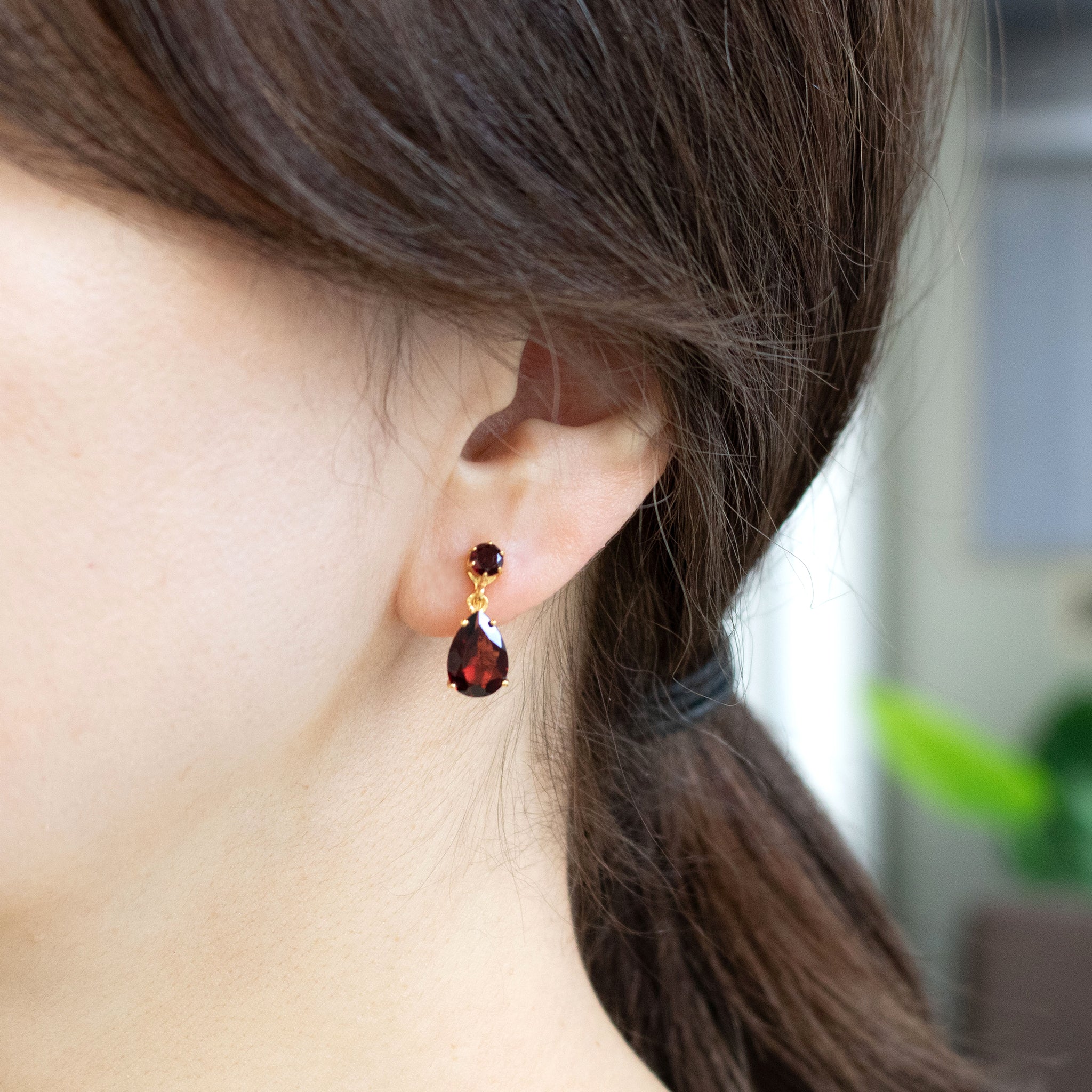 ガーネット シルバーイヤリング(1月誕生石)《26T10149》