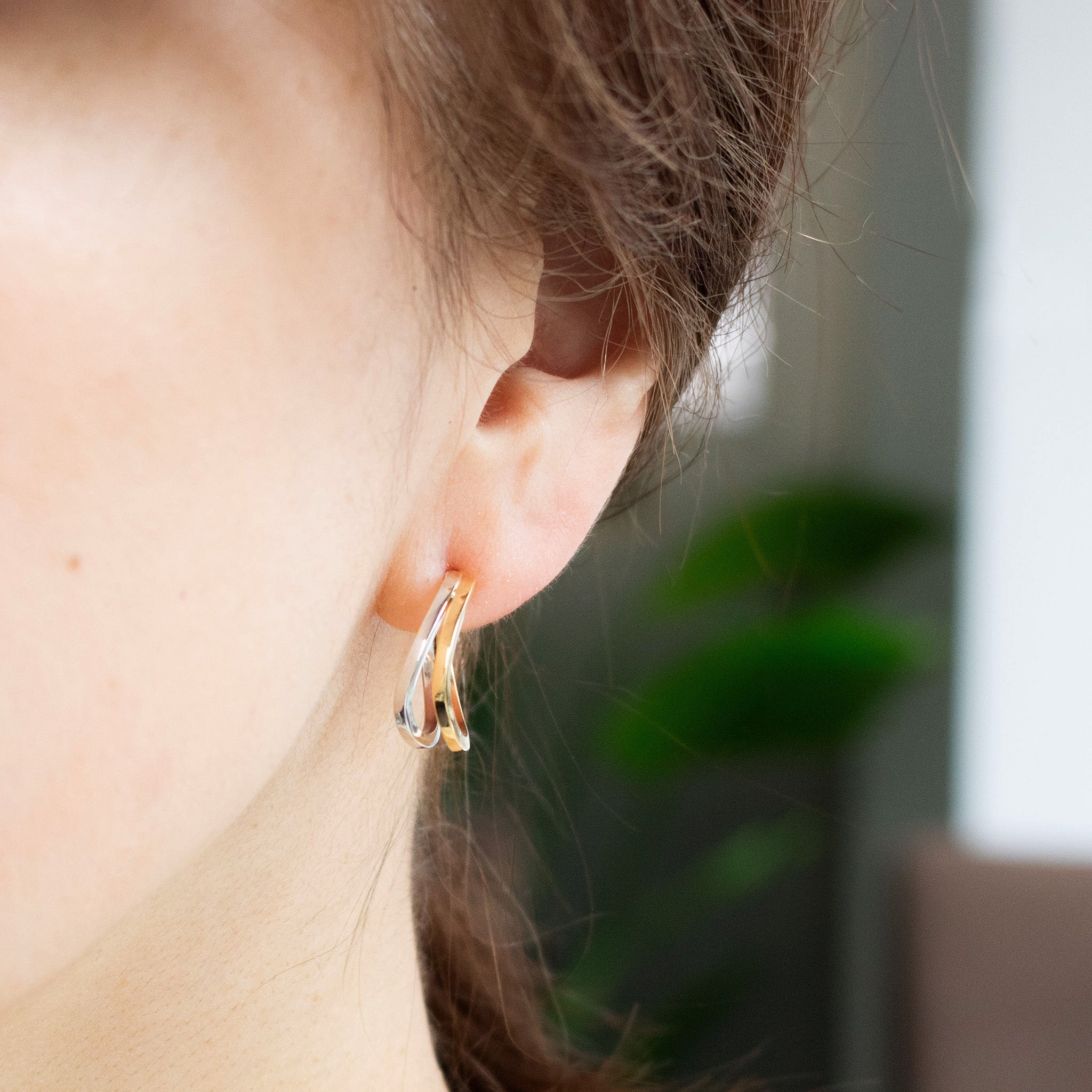 K18ピアス(コンビカラー/イタリア製)《26T10164》