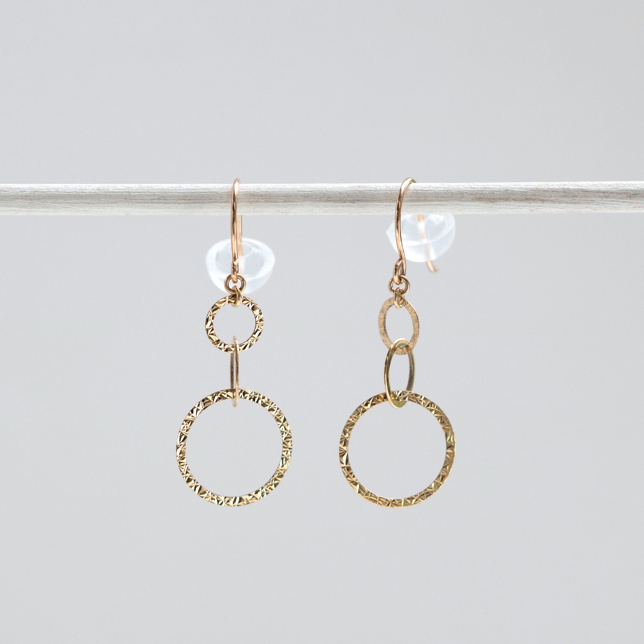 【限定1点】K10ピアス《26T10195》