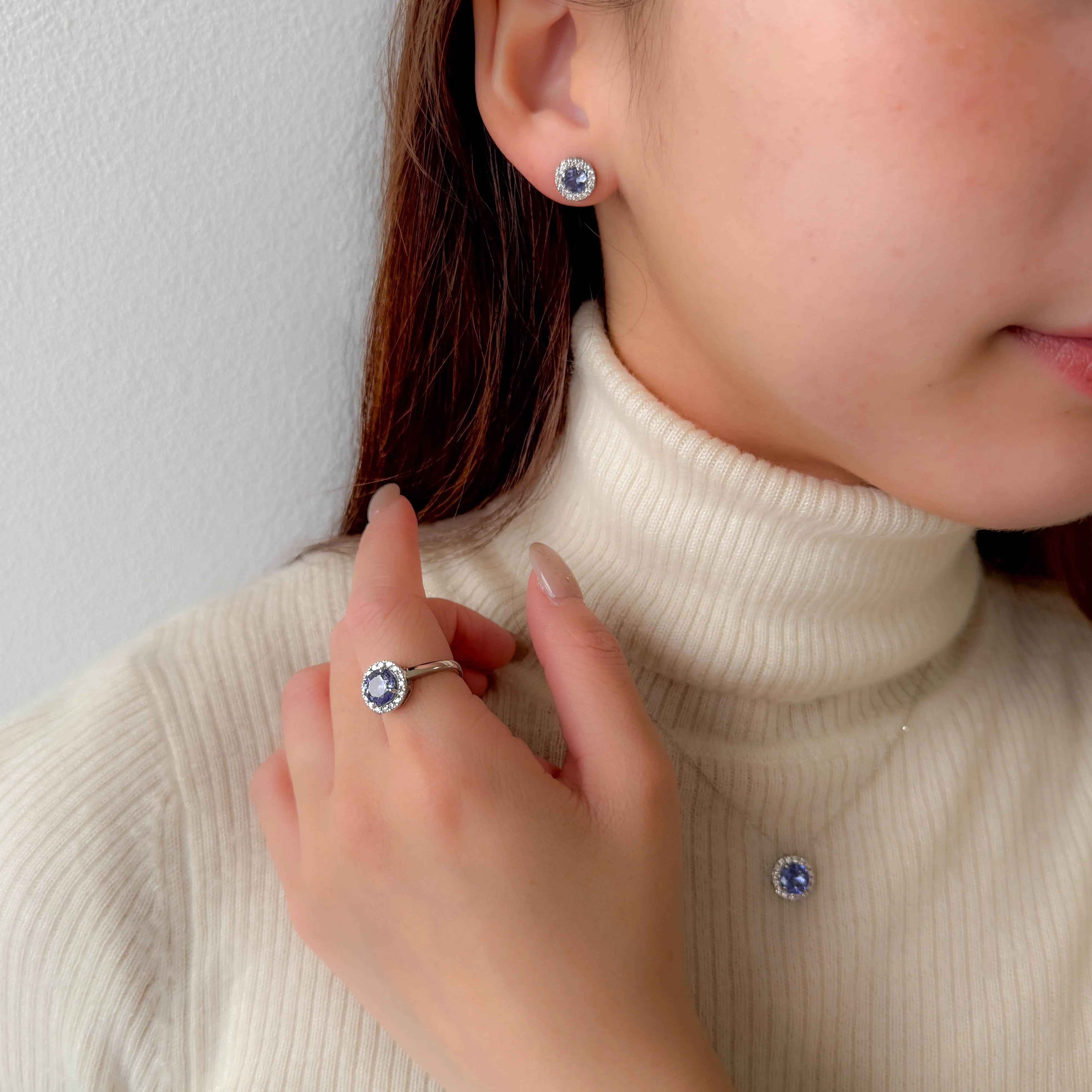 タンザナイト/ダイヤ PTピアス(ヘイロー/スタッド/12月誕生石)《WEPN4224》