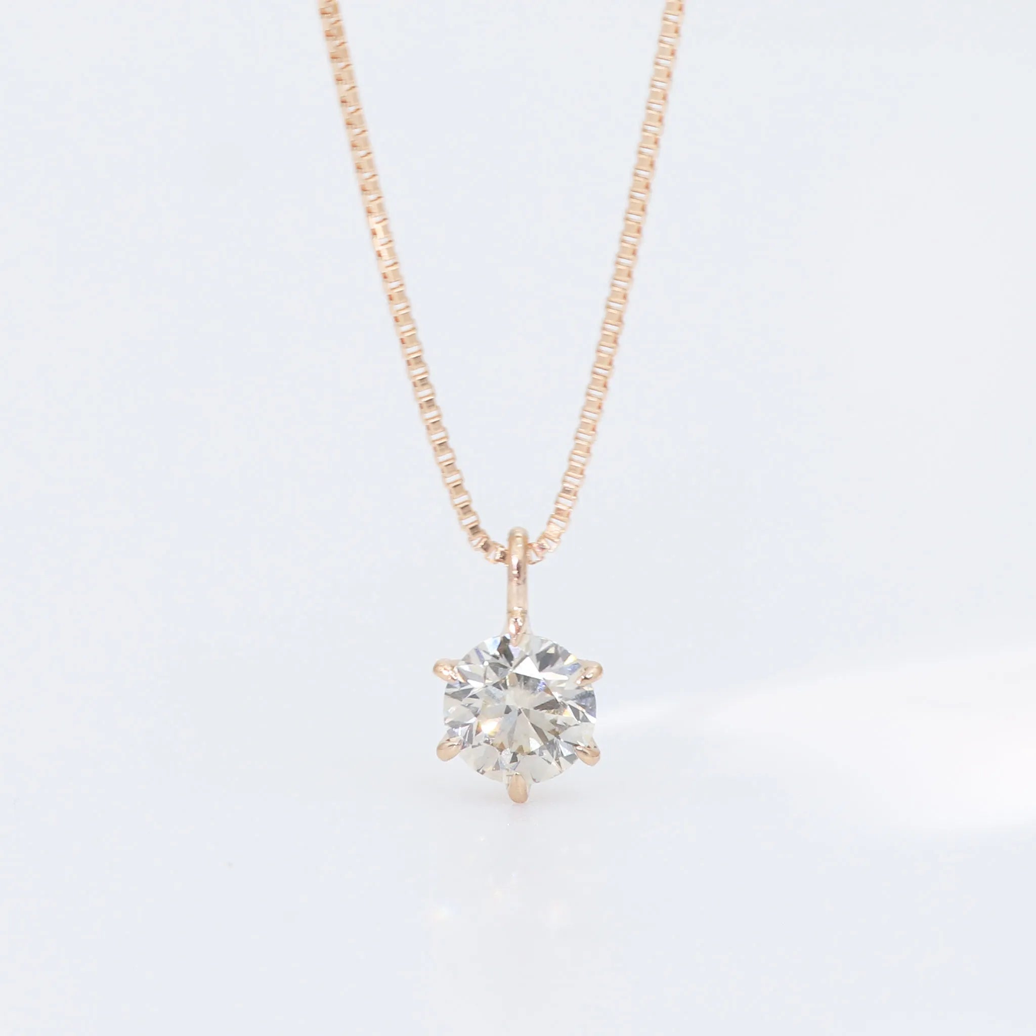 りる ダイヤモンド✨ネックレス トップ プラチナ k18 コンビ ダイヤ ダイヤモンド K18ネックレス(0.3カラット/6本爪/大特価/一粒/4月