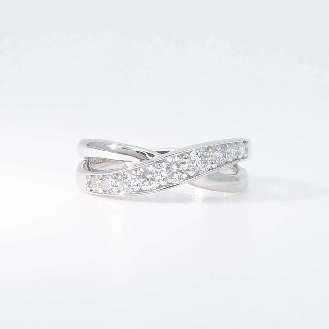 ダイヤモンド プラチナリング(計0.5カラット/クロスモチーフ/4月誕生石)《BRGD3058W》