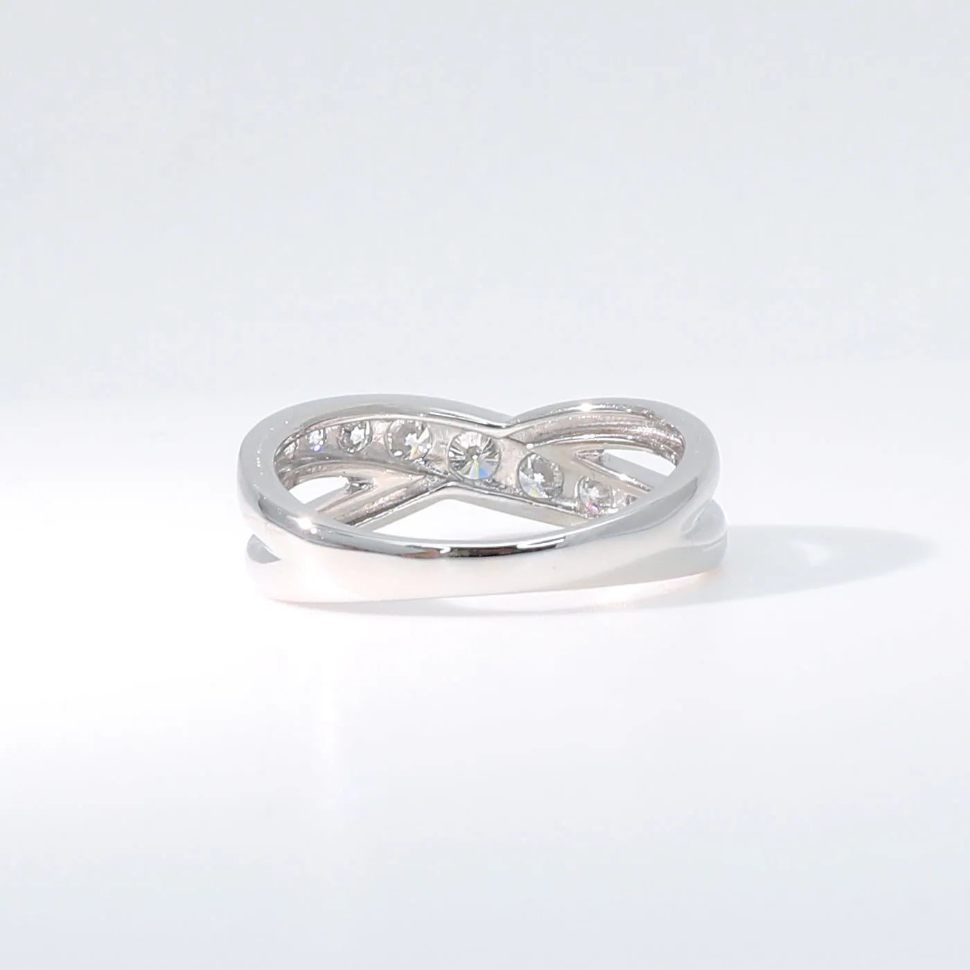 ダイヤモンド プラチナリング(計0.5カラット/クロスモチーフ/4月誕生石)《BRGD3058W》