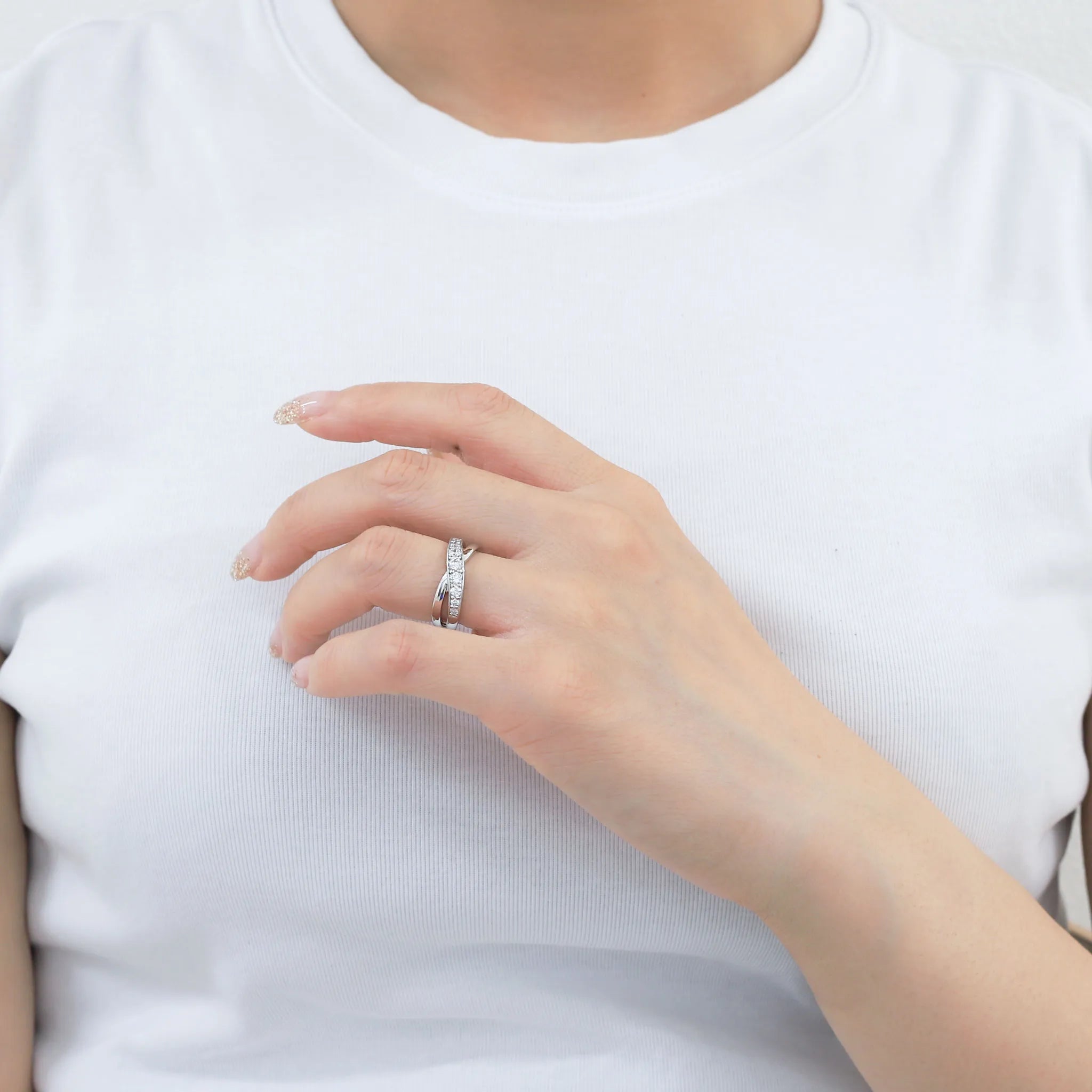 ダイヤモンド プラチナリング(計0.5カラット/クロスモチーフ/4月誕生石)《BRGD3058W》