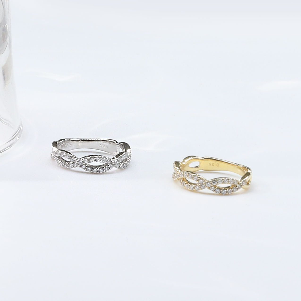 ダイヤモンド プラチナリング(計0.35カラット/クロスモチーフ/4月誕生石)《BRGD3061W》