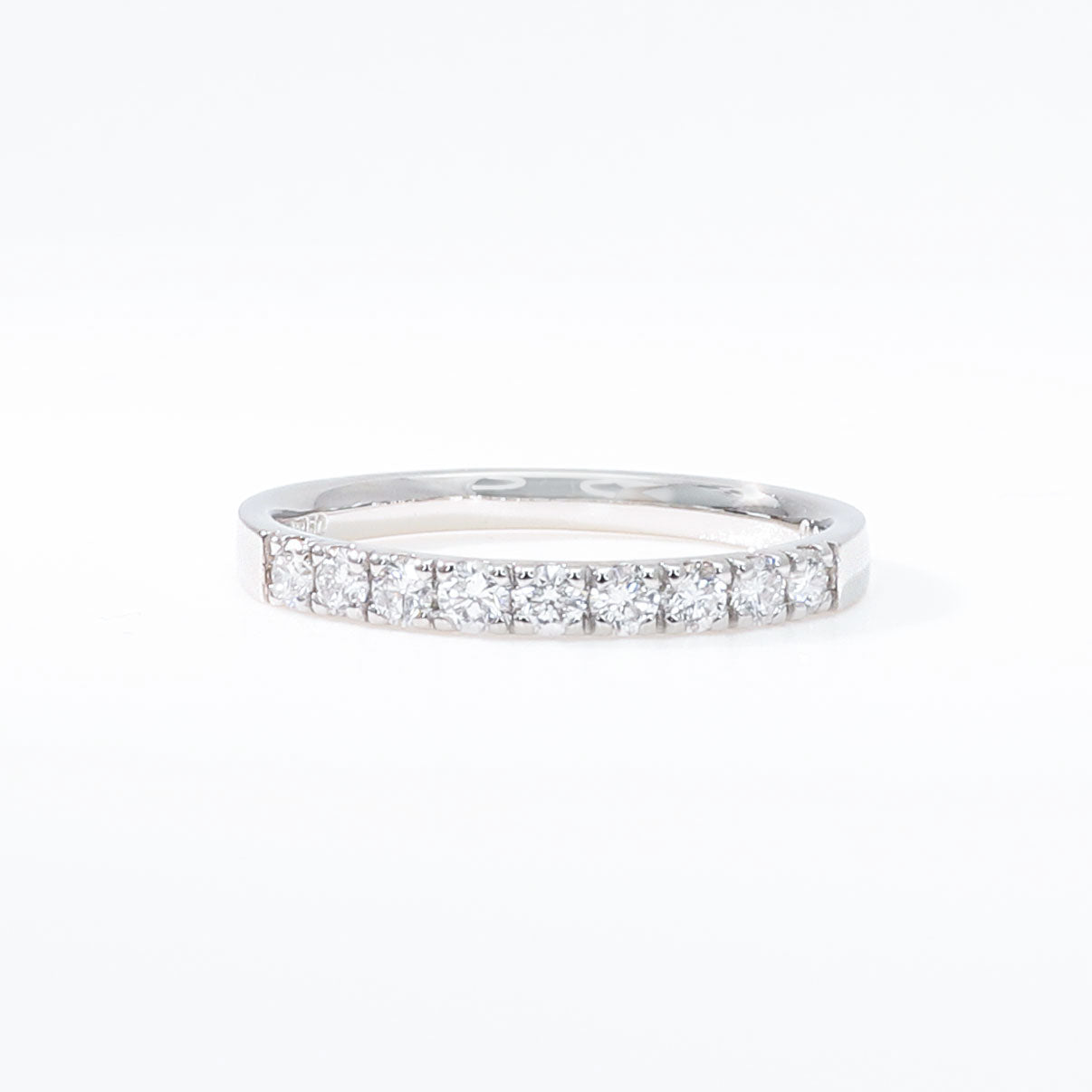 ダイヤモンド プラチナリング(0.3カラット/ハーフエタニティ/4月誕生石)《BRGD4068W》