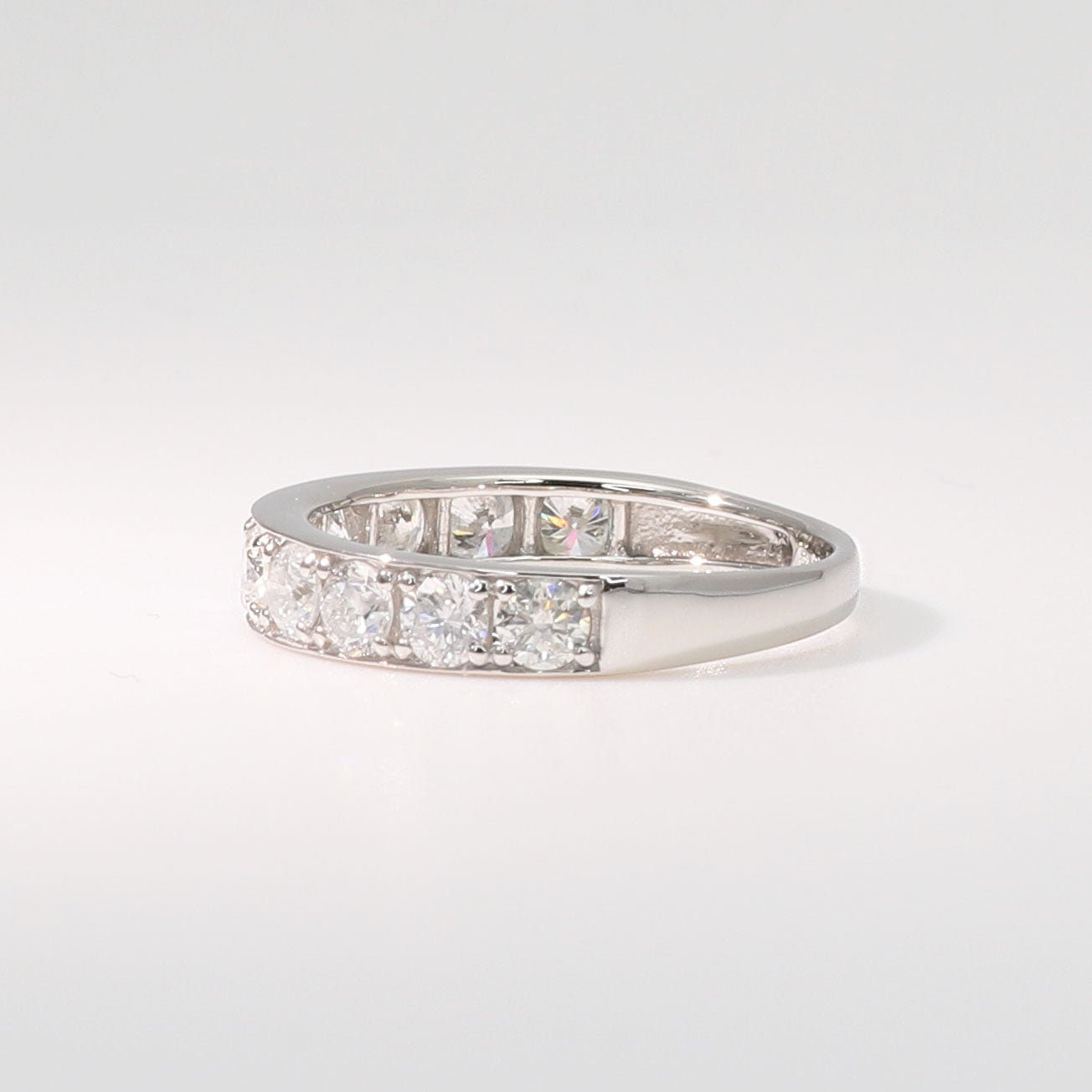 ダイヤモンド プラチナリング(計1.0カラット/Jカラー/I/Good/ハーフエタニティ/4月誕生石)《BRGD9869W》