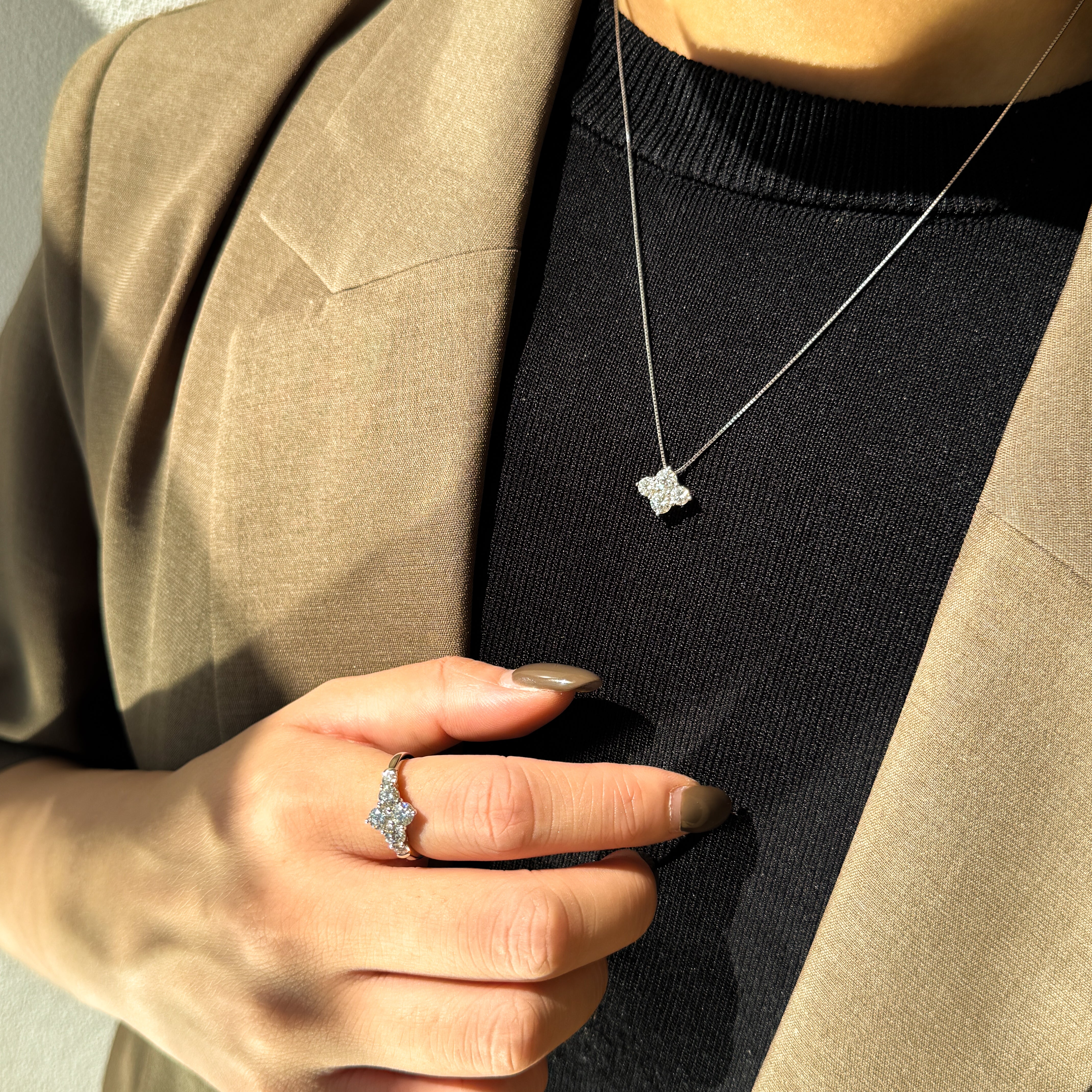 ダイヤモンド プラチナリング(計1.0カラット/Hカラー/SI2UP/EX/4石フラワー/1st記念商品)《JRGD1930》