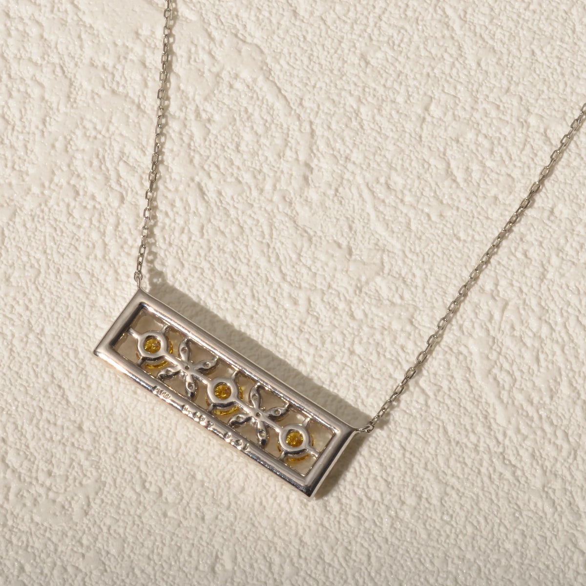 【限定1点】オレンジダイヤモンド/ダイヤモンド プラチナネックレス(FVYO/計0.4ct/グレーディングレポート付/4月誕生石)《JPDD2105》
