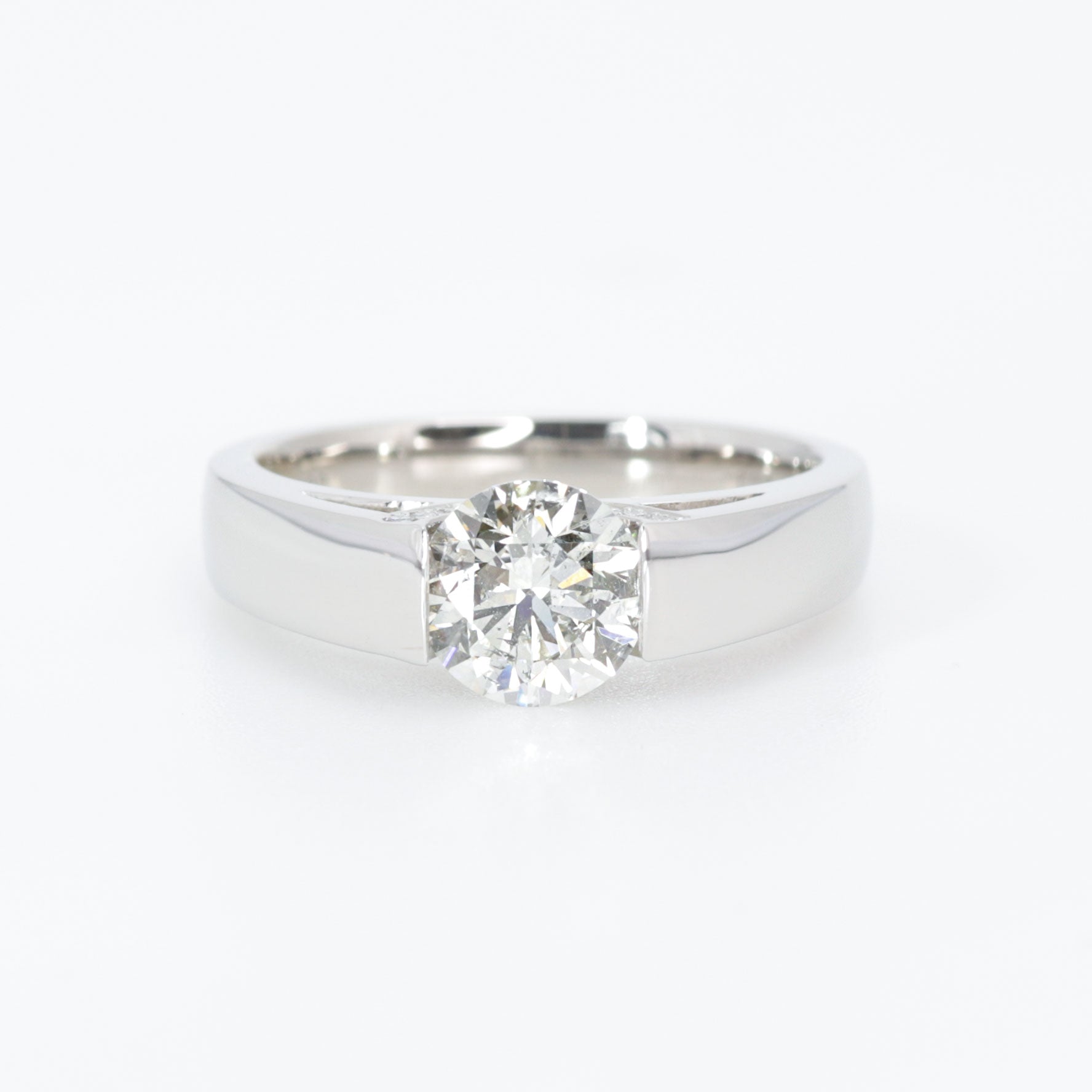 ダイヤモンド プラチナリング(1.0カラット/一粒/4月誕生石