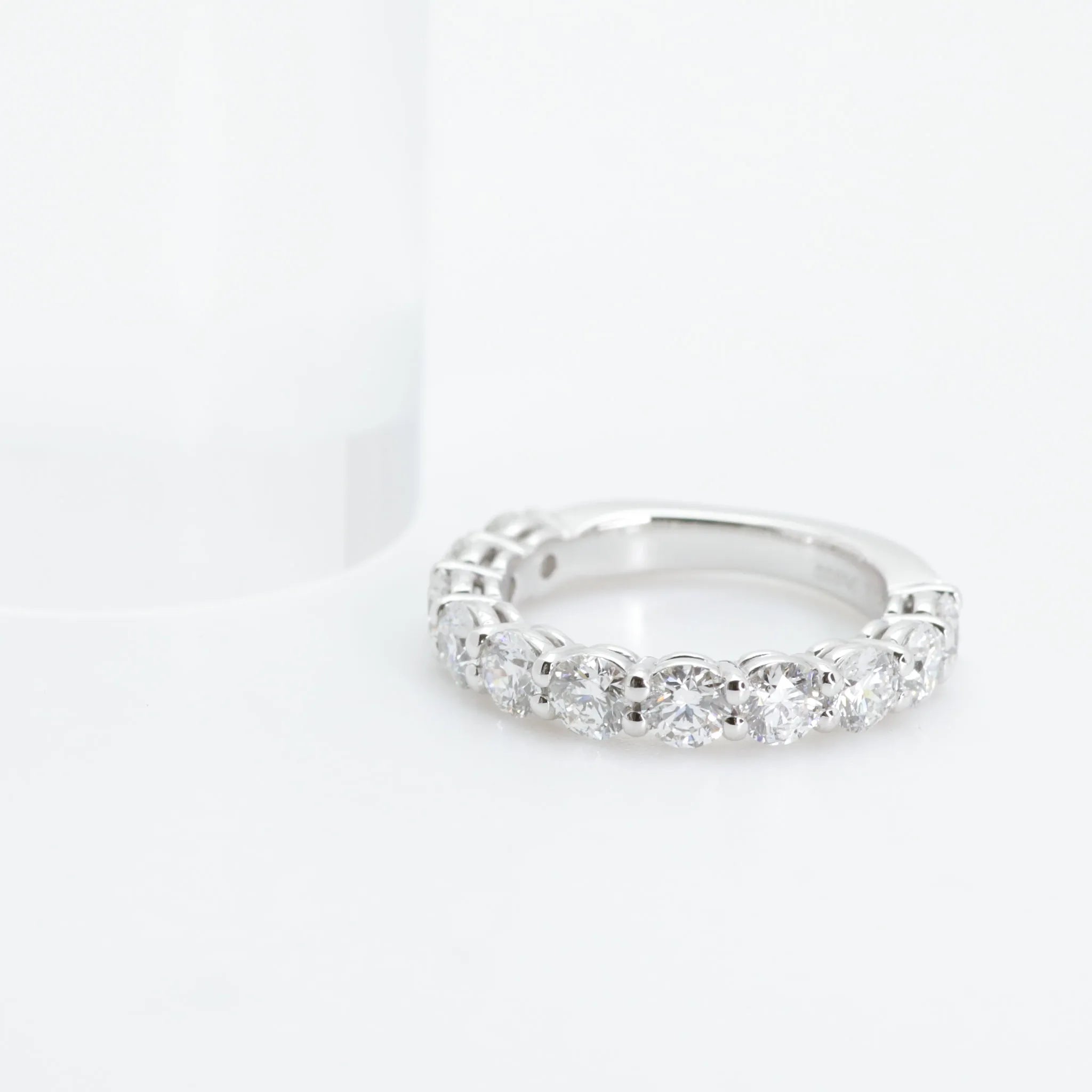 ダイヤモンド PTリング(計2.0カラット/Dカラー/VVS1/3EX(H&C)/4月誕生石/グレーディングレポート付き)《JRGD1362》