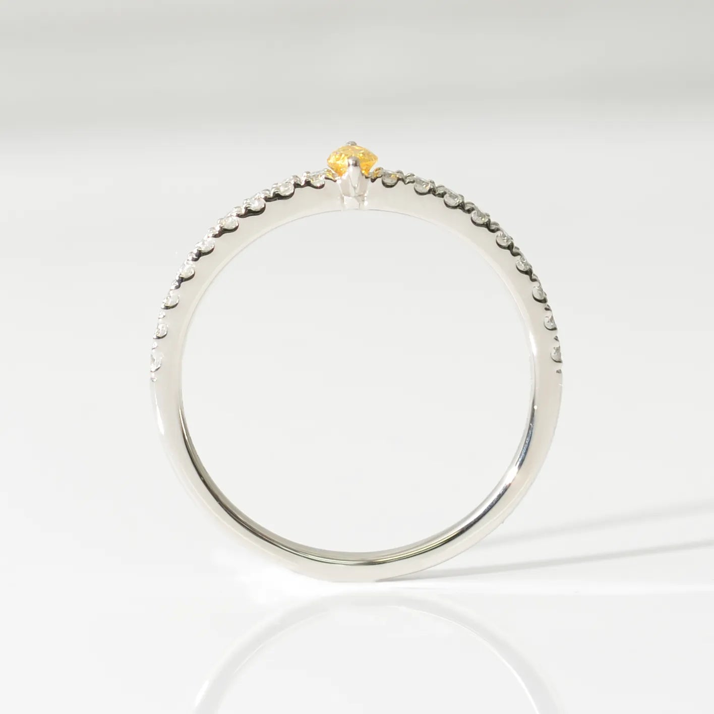 【限定1点】オレンジダイヤモンド プラチナリング(TINSEL ETERNITY/0.101カラット/Fancy Intense Yellowish Orange/SI1/マーキスカット/4月誕生石)《JRGD2071》