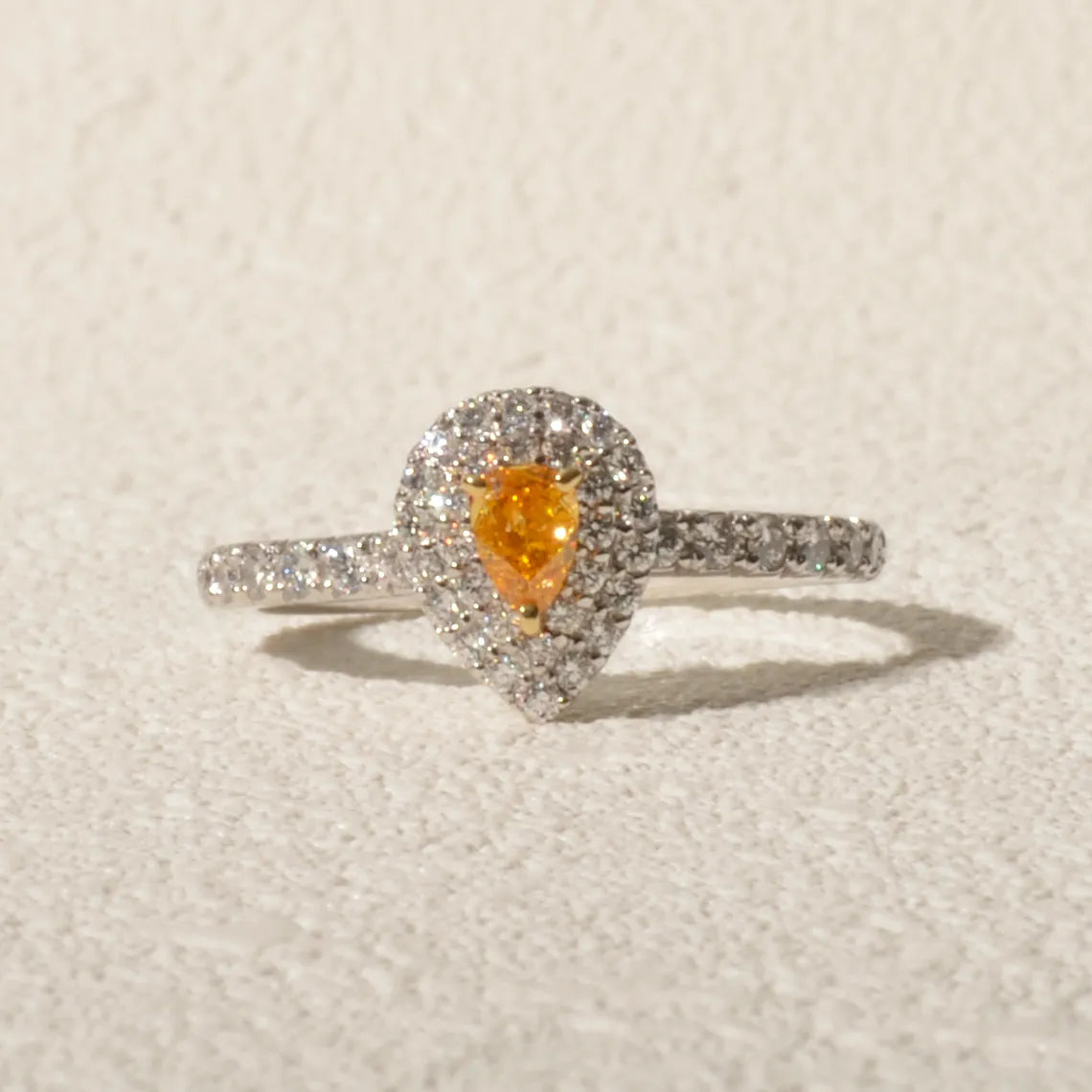 【限定1点】オレンジダイヤモンド プラチナ/K18リング(FVO/0.178ct/グレーディングレポート付/4月誕生石)《JRGD2106》
