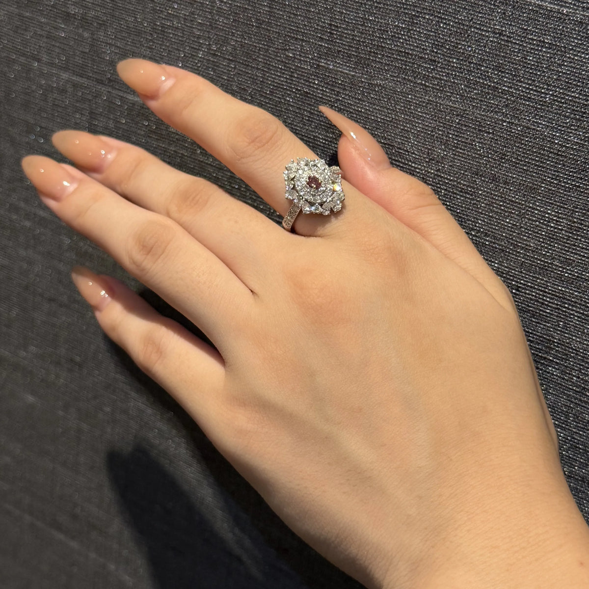 【限定1点】ピンクダイヤモンド/ダイヤモンド プラチナ/K18リング(FVP/0.117ct/グレーディングレポート付/4月誕生石)《JRGD2118》
