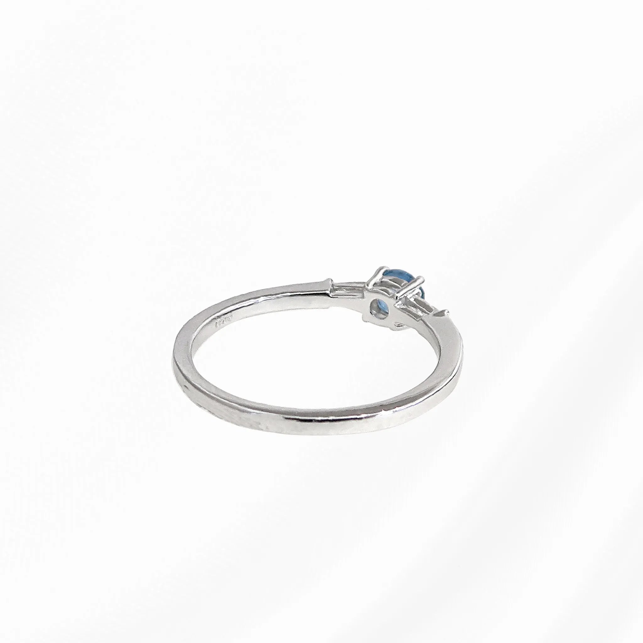 【限定1点】アクアマリン/ダイヤモンド プラチナリング(0.258ct/サンタマリアカラー/3月誕生石/鑑別書付き)《JRGN1958》