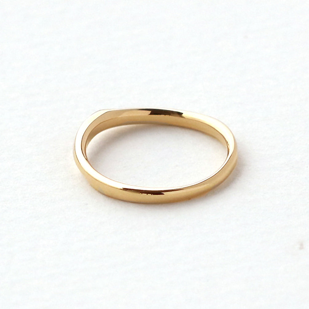 ダイヤモンド K18リング(イエローゴールド/4月誕生石)《LU00101-YG》