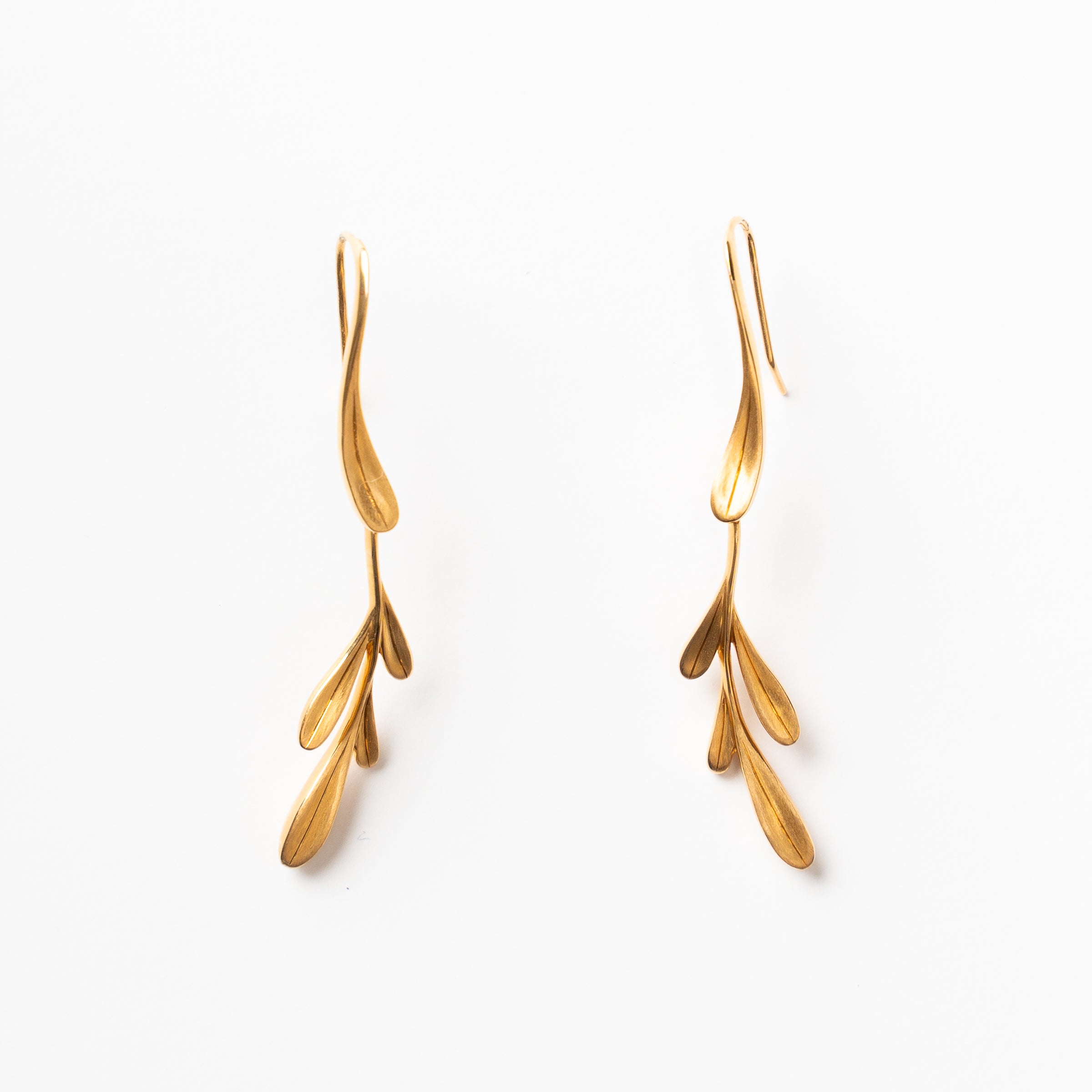 シルバーピアス《M0010003》 | 京セラジュエリー オンラインストア