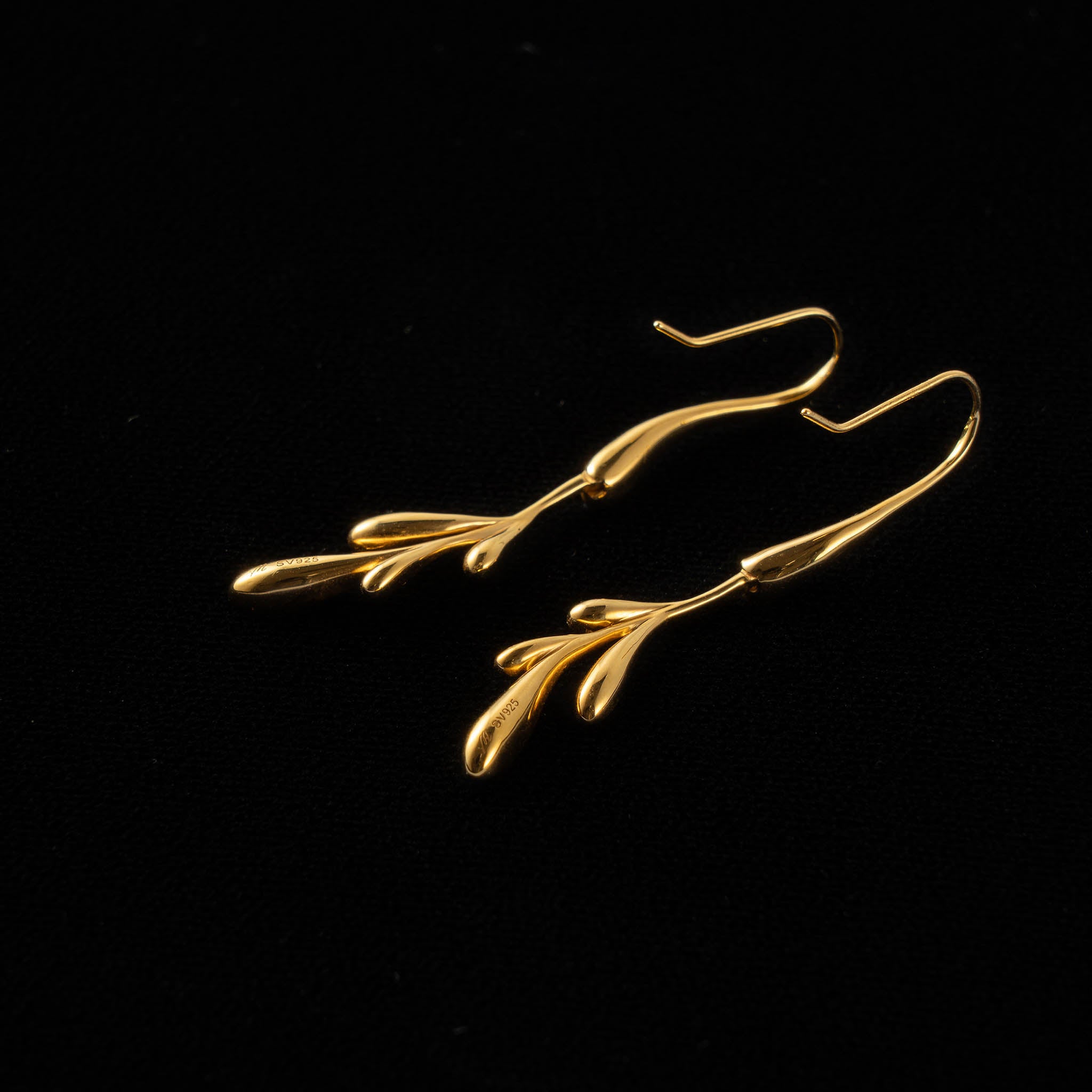 シルバーピアス《M0010003》