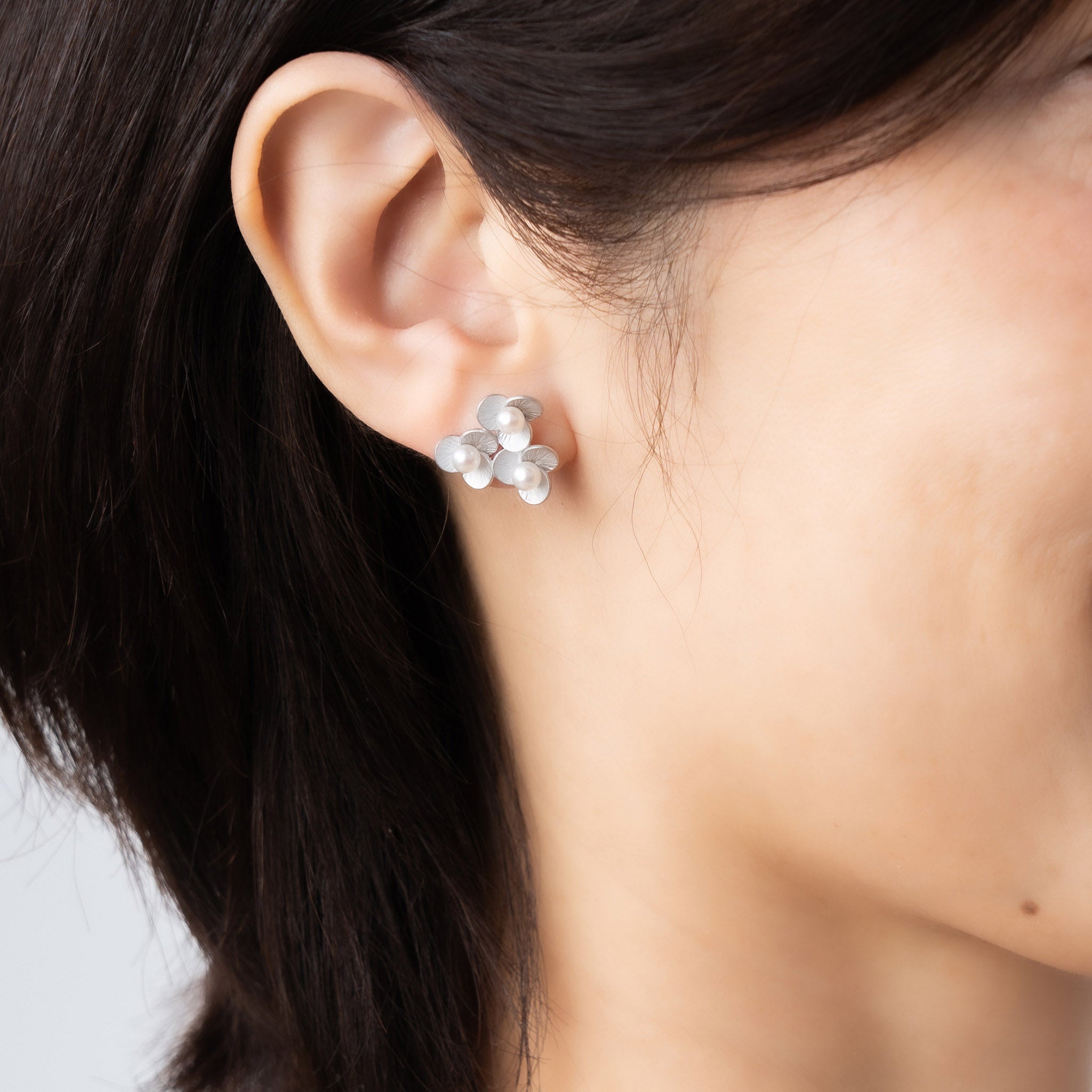 パール シルバーピアス(アコヤ真珠/6月誕生石)《M0010008》