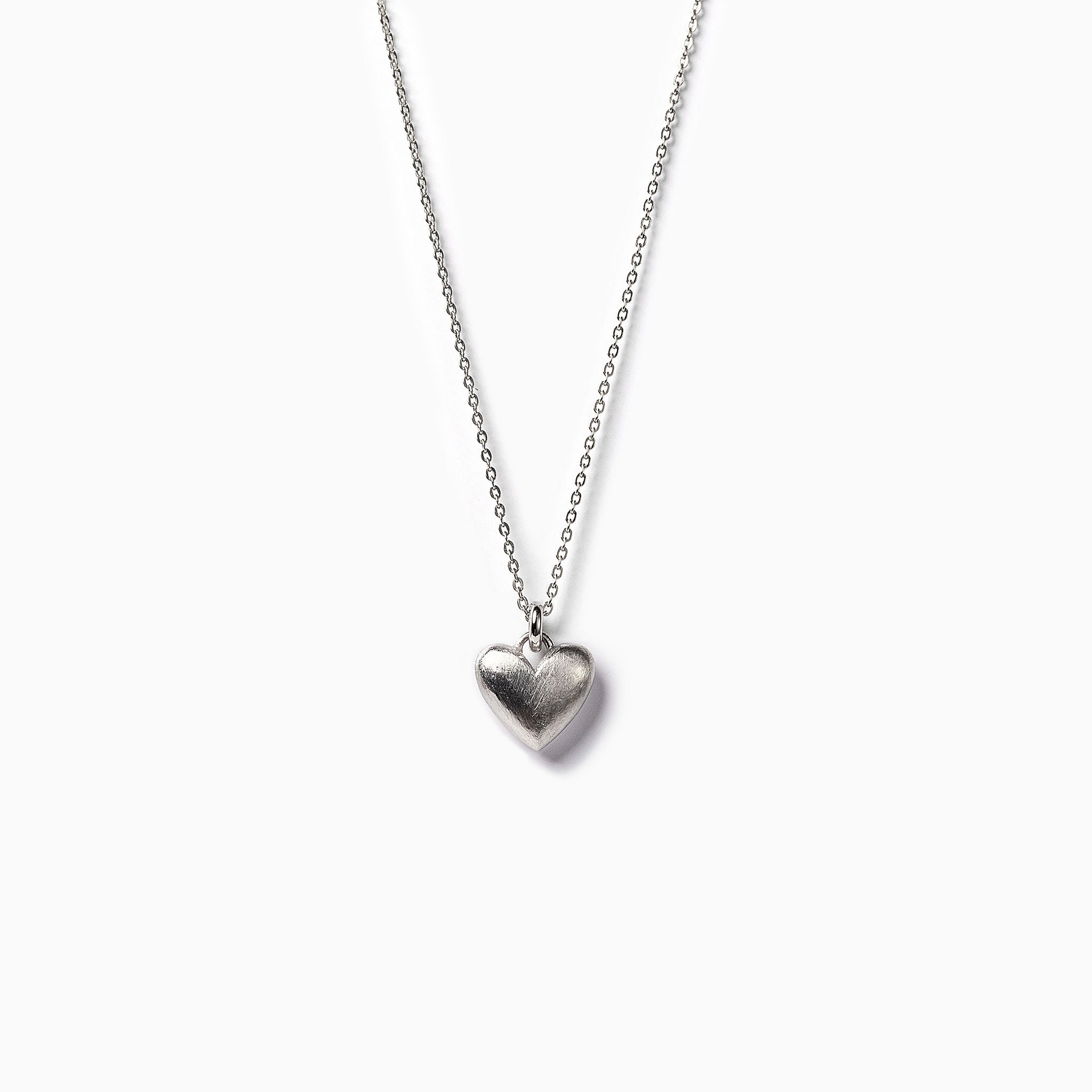 シルバーネックレス(ハートモチーフ)《M0010079》