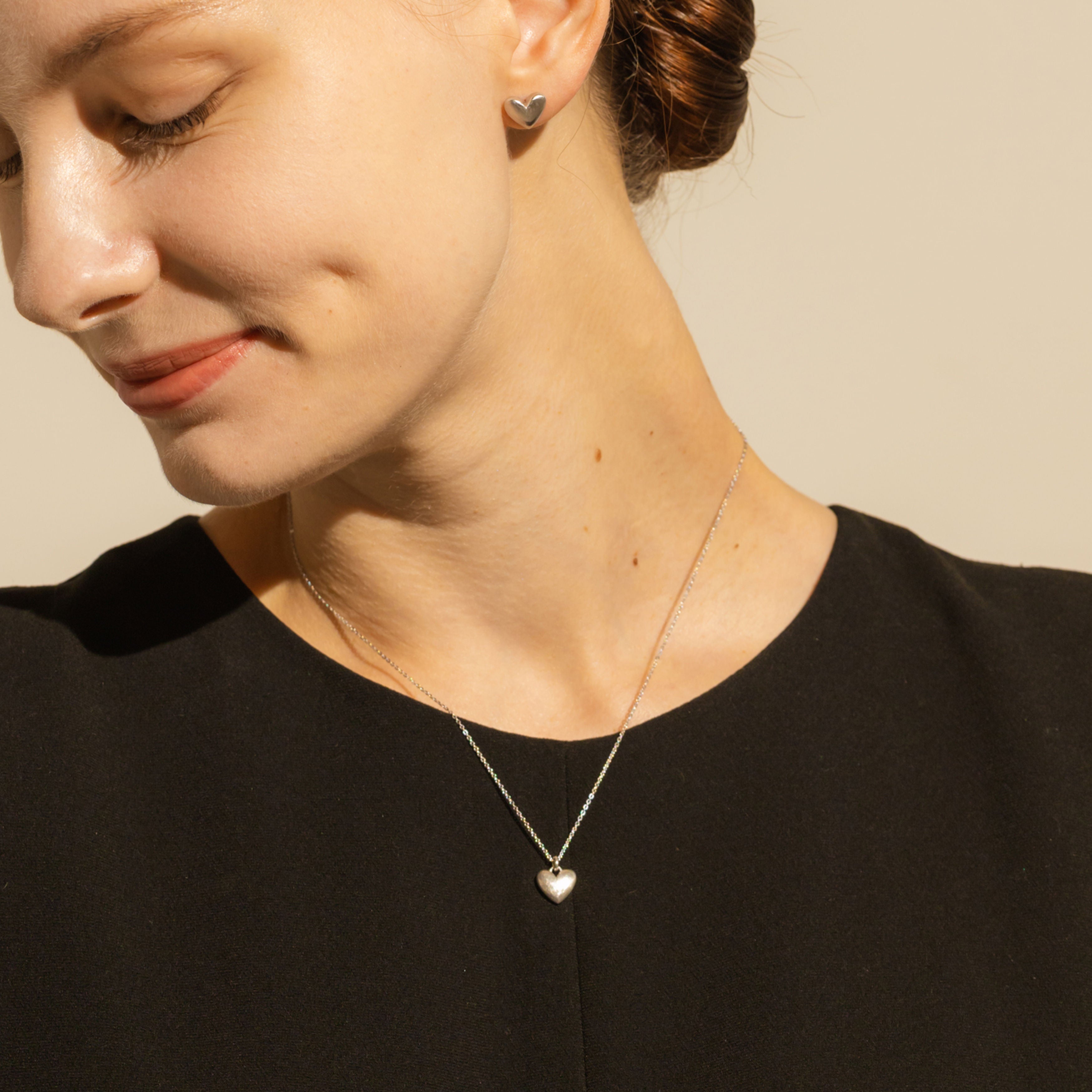 シルバーネックレス(ハートモチーフ)《M0010079》