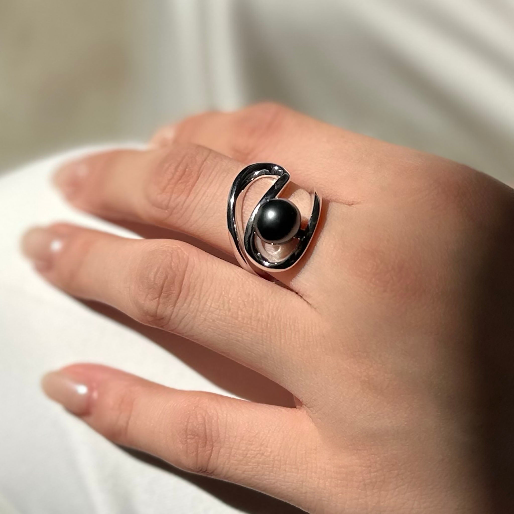 パール シルバーリング(黒蝶真珠/8mm/6月誕生石)《M0010083》