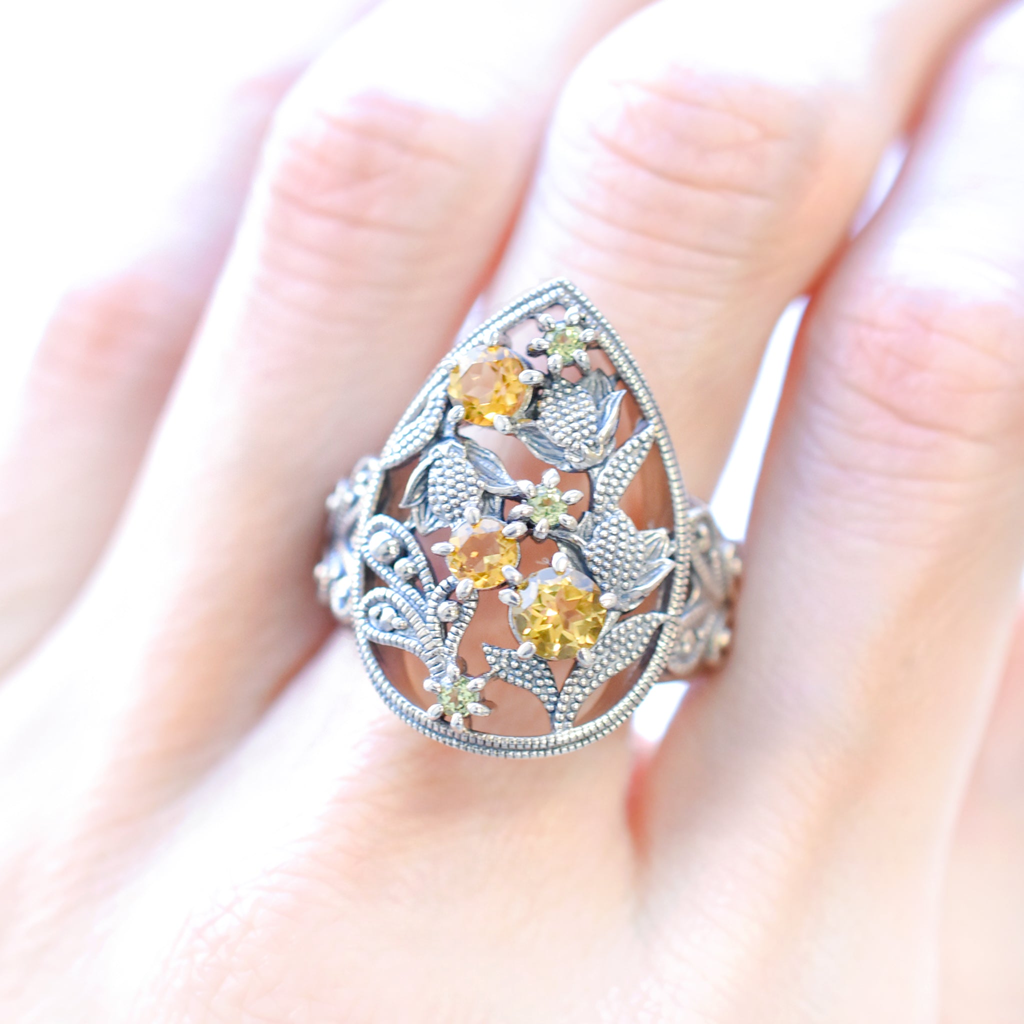 シトリン/ペリドット シルバーリング(ガーデンチューリップ)《M0020071》