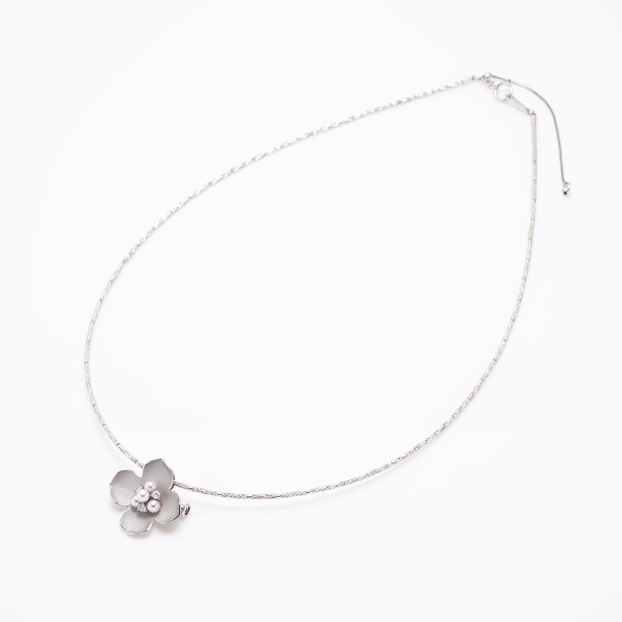 パール K18ネックレス兼ブローチ(アコヤ真珠/花水木<ハナミズキ>モチーフ/6月誕生石/鑑別書付き)《M0030012》